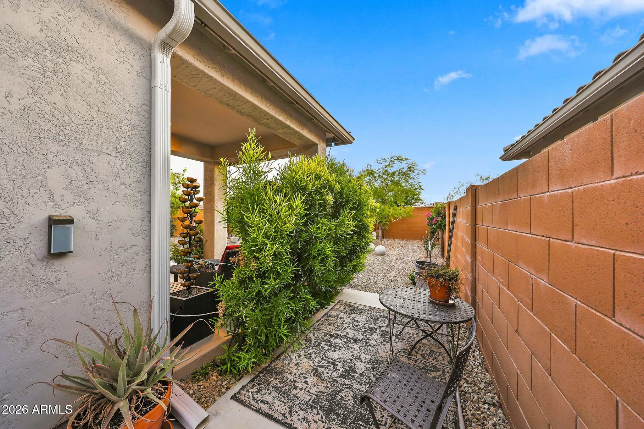 FESTIVAL FOOTHILLS UNIT 27 - Residential