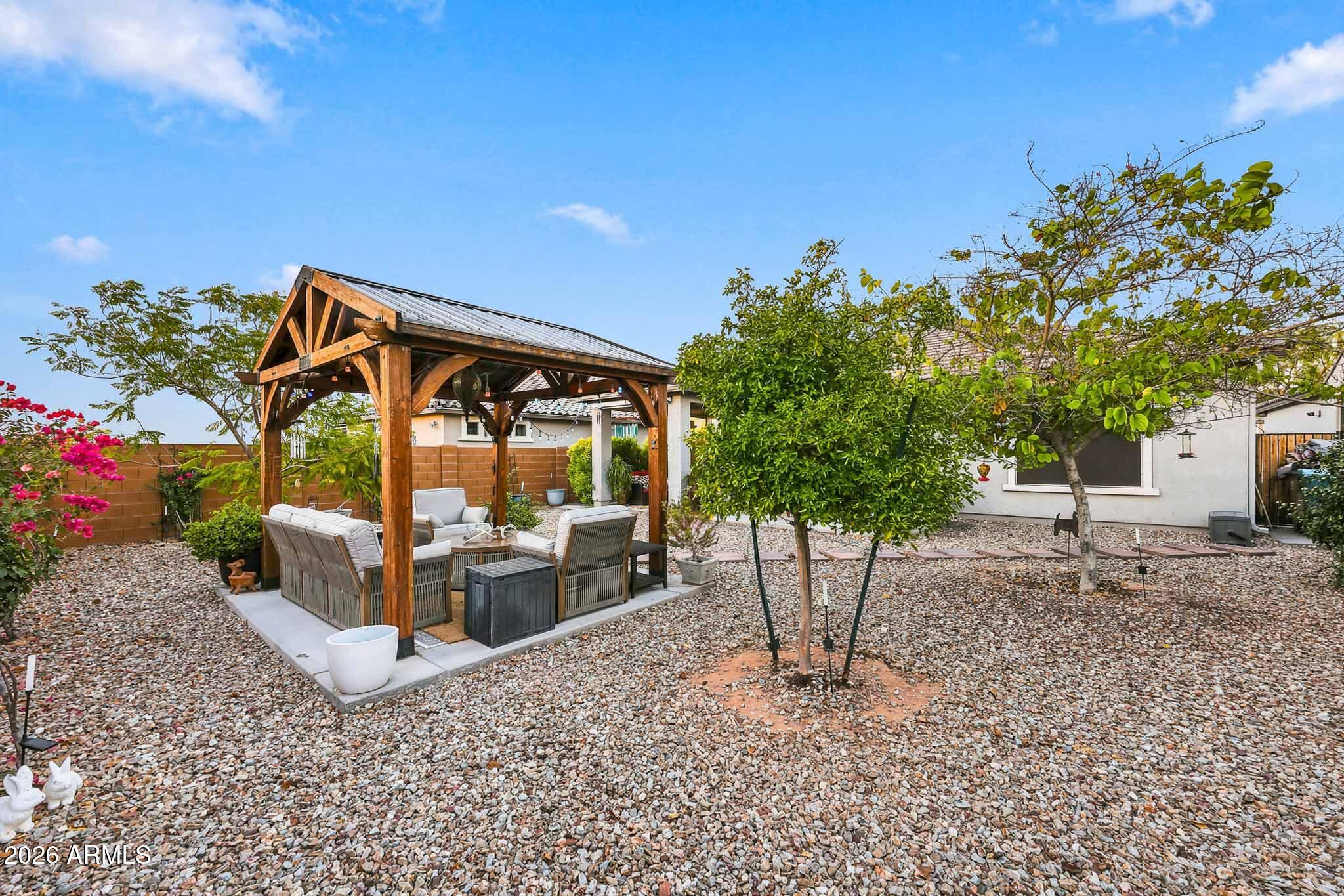FESTIVAL FOOTHILLS UNIT 27 - Residential