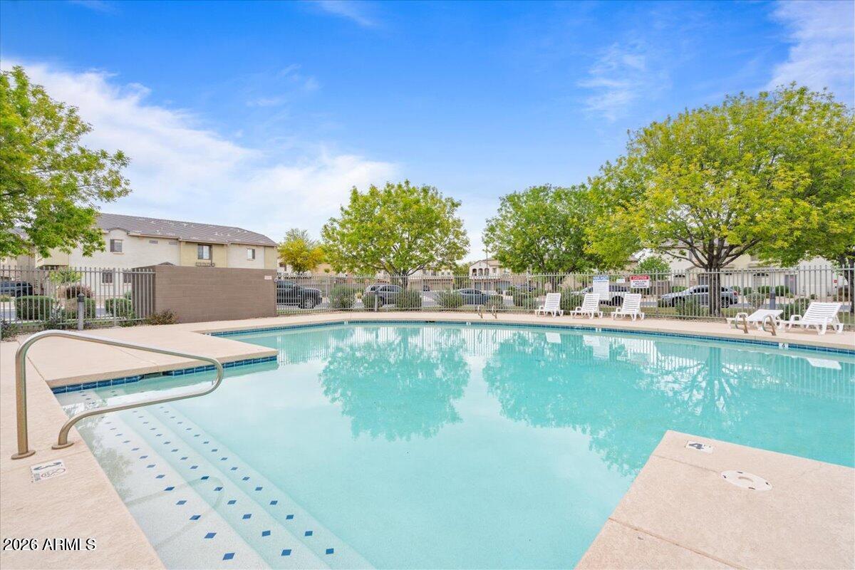 LOT 44 CANYON TRAILS COURTHOMES CONDOMINIUM MCR 092426 - Residential