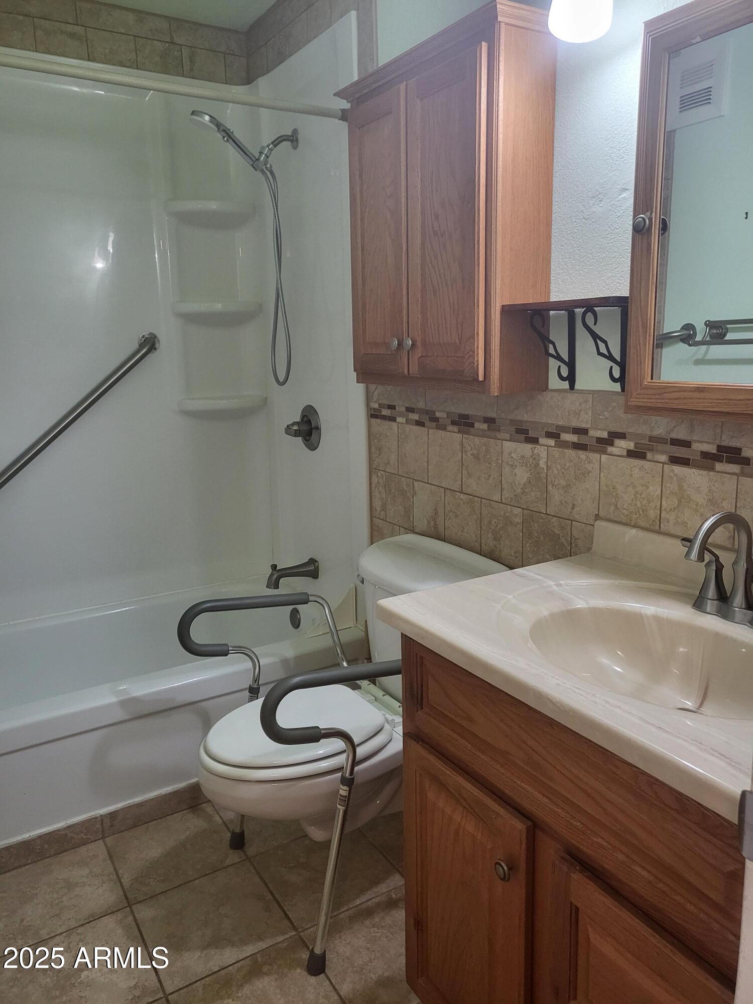 CONSOLIDATED COOPERATIVES OF SCOTTSDALE EAST - Residential