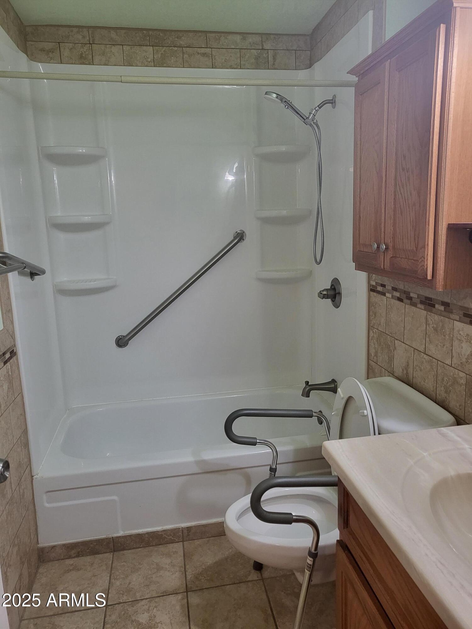 CONSOLIDATED COOPERATIVES OF SCOTTSDALE EAST - Residential
