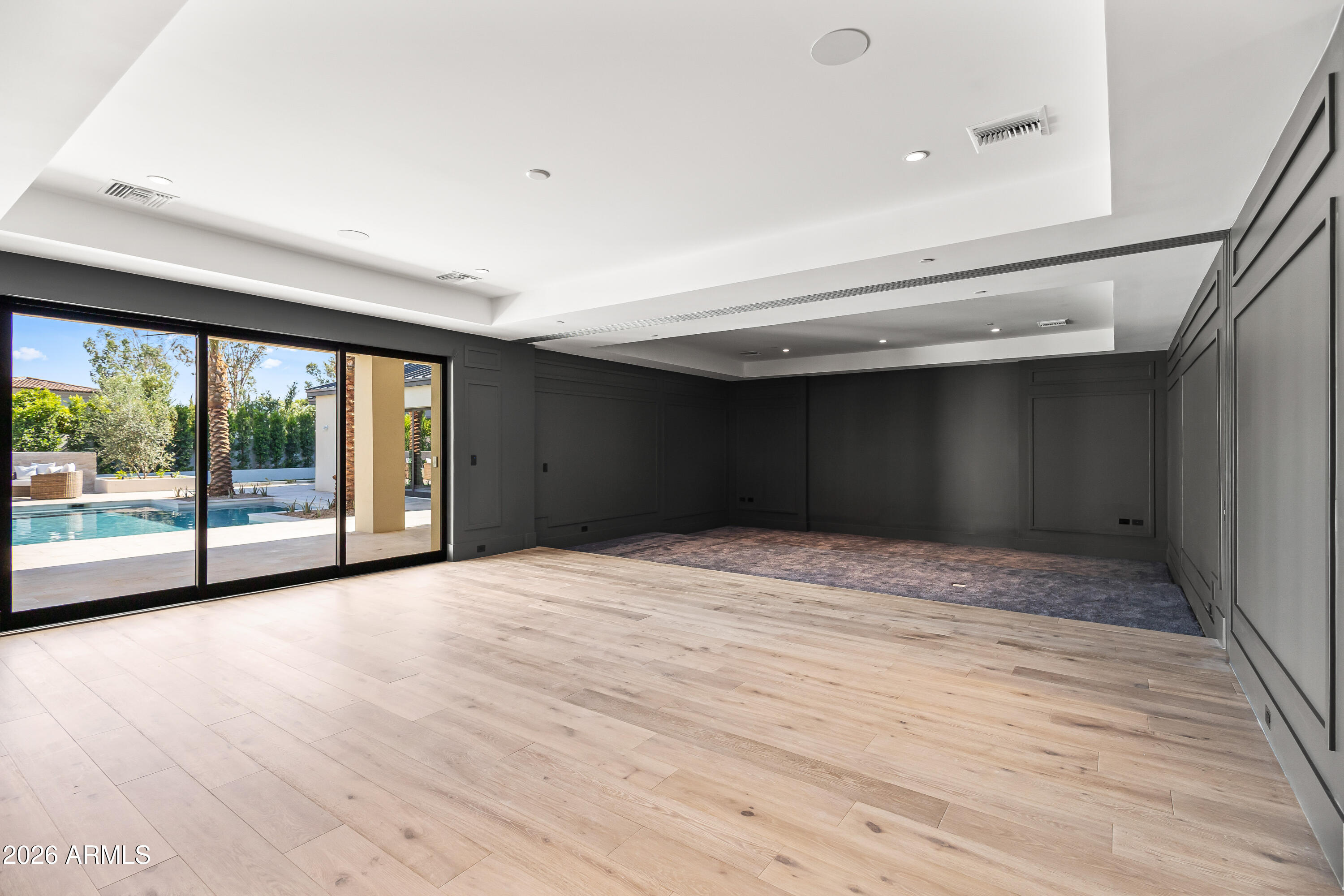 MOCKINGBIRD SQUARE - Residential