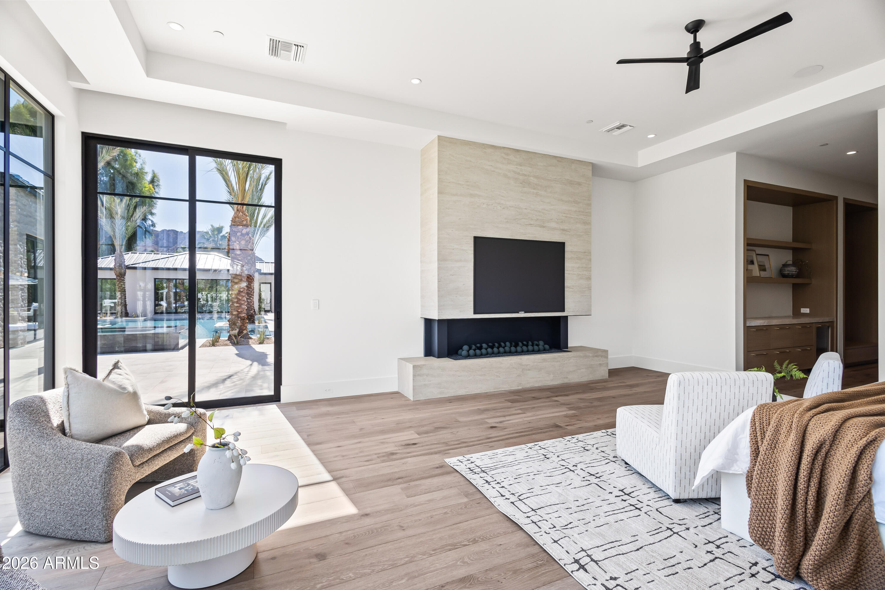 MOCKINGBIRD SQUARE - Residential