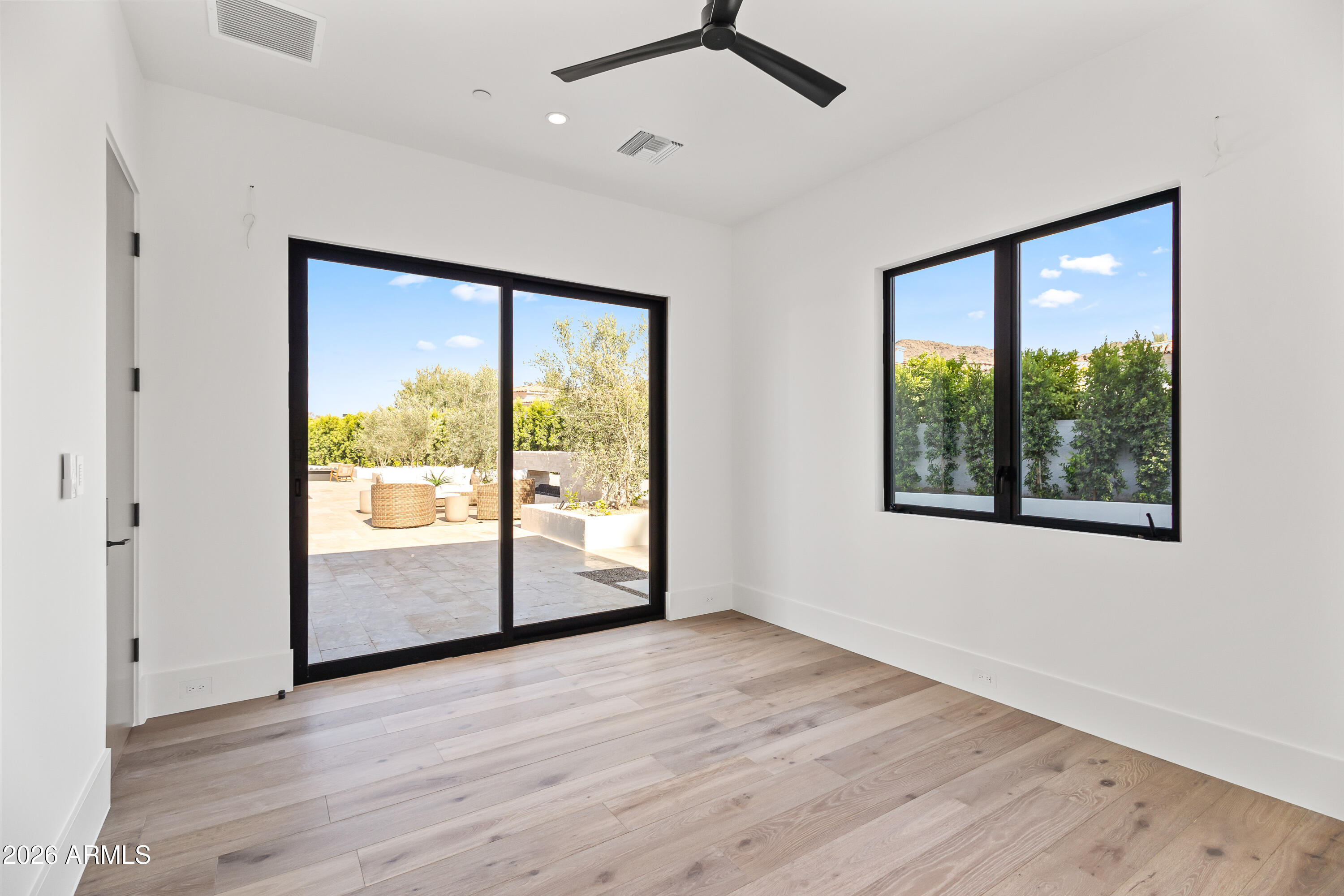MOCKINGBIRD SQUARE - Residential