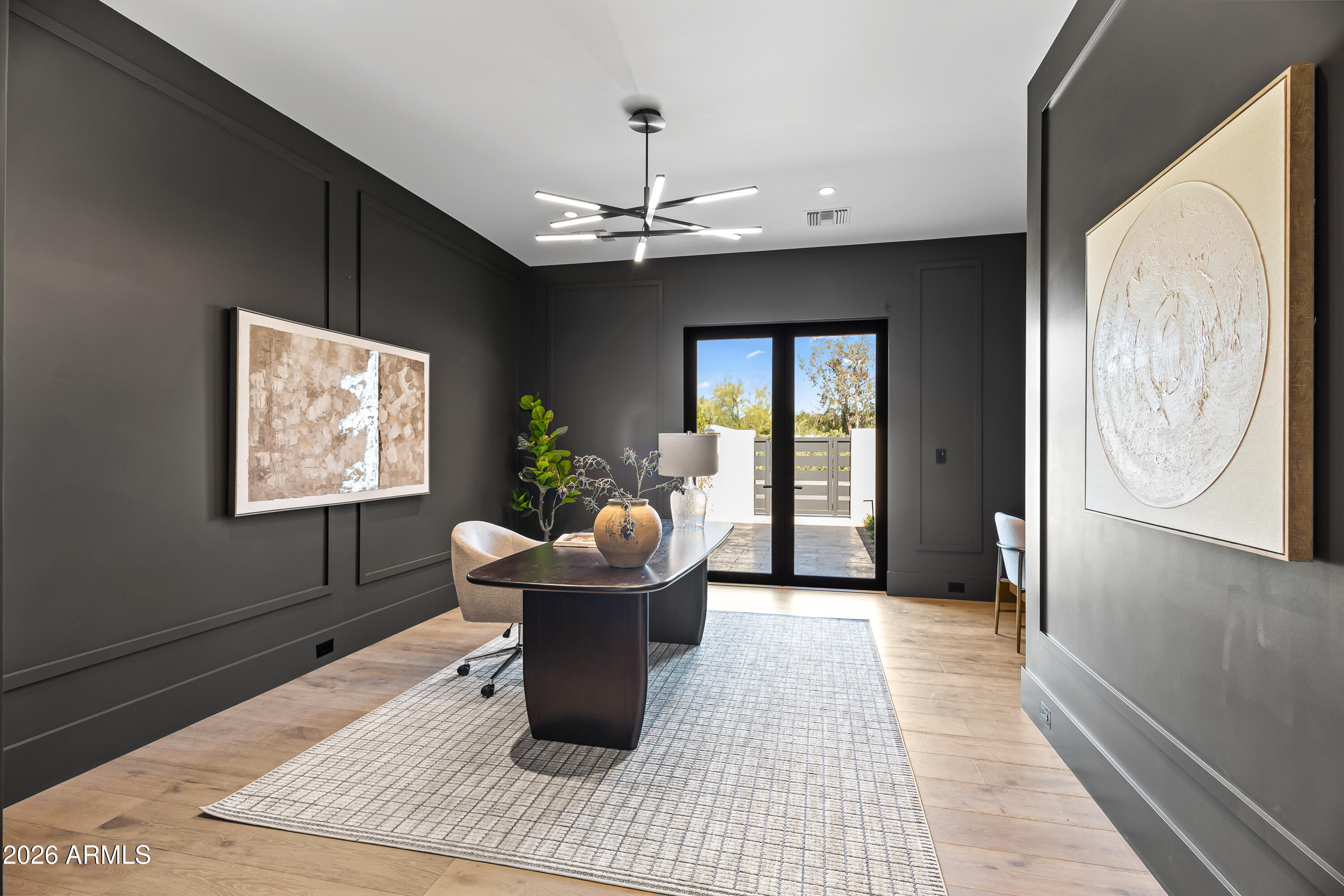 MOCKINGBIRD SQUARE - Residential