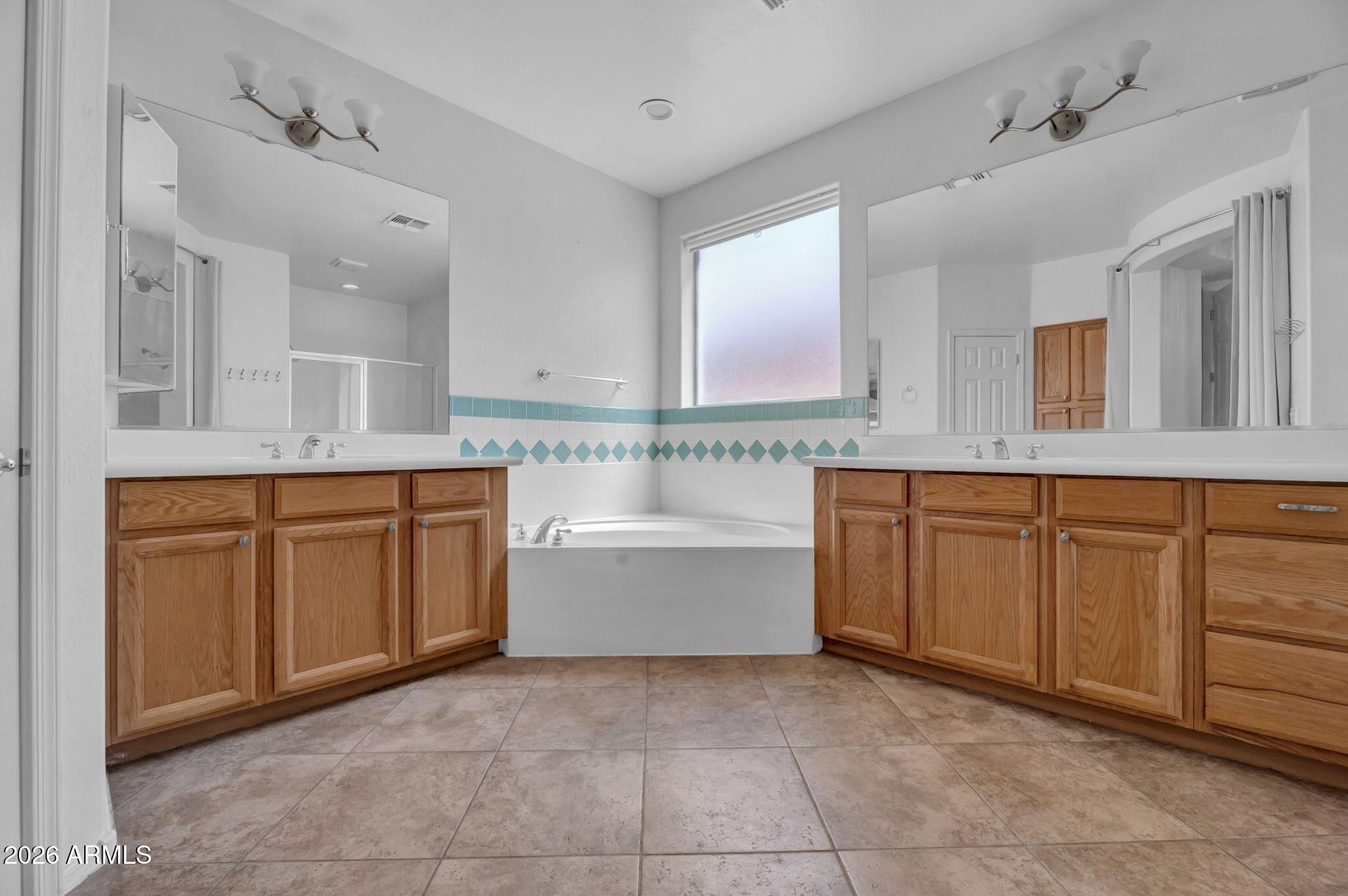 ROVEY FARM ESTATES NORTH - Residential