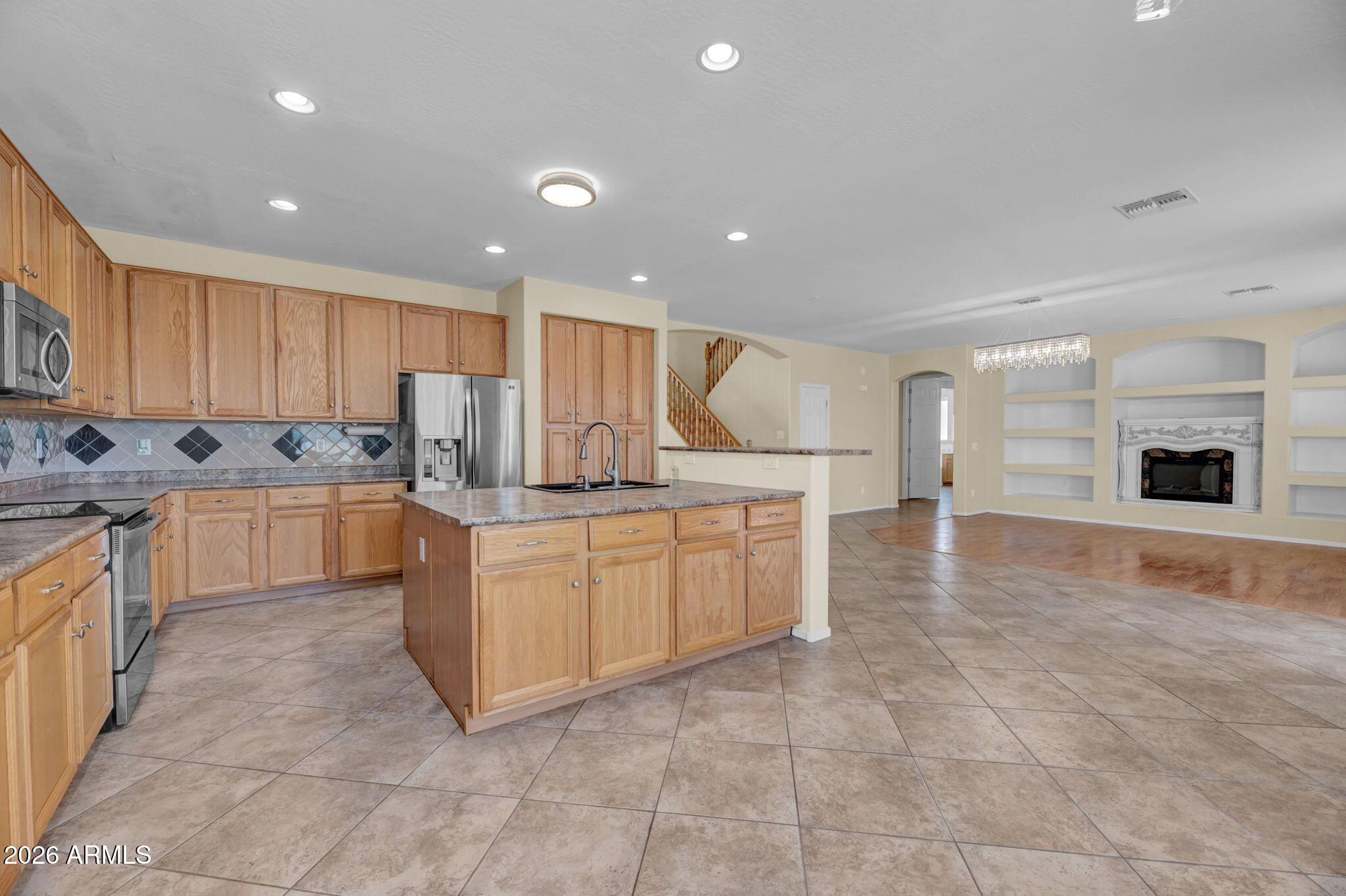 ROVEY FARM ESTATES NORTH - Residential