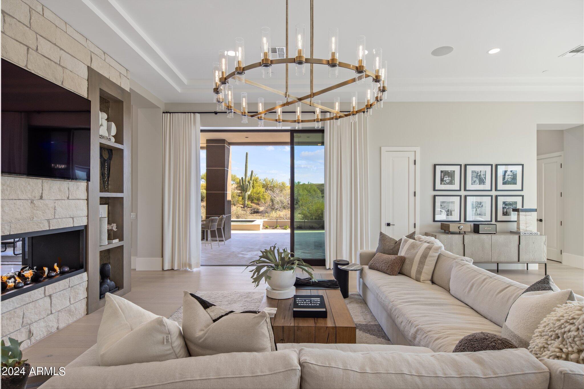 DESERT MOUNTAIN PHASE 1 UNIT FOUR - Residential