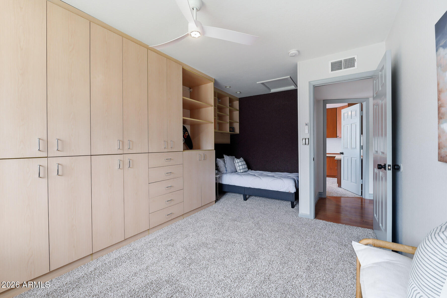 SUMMER PLACE PHASE 4 UNIT 1 - Residential