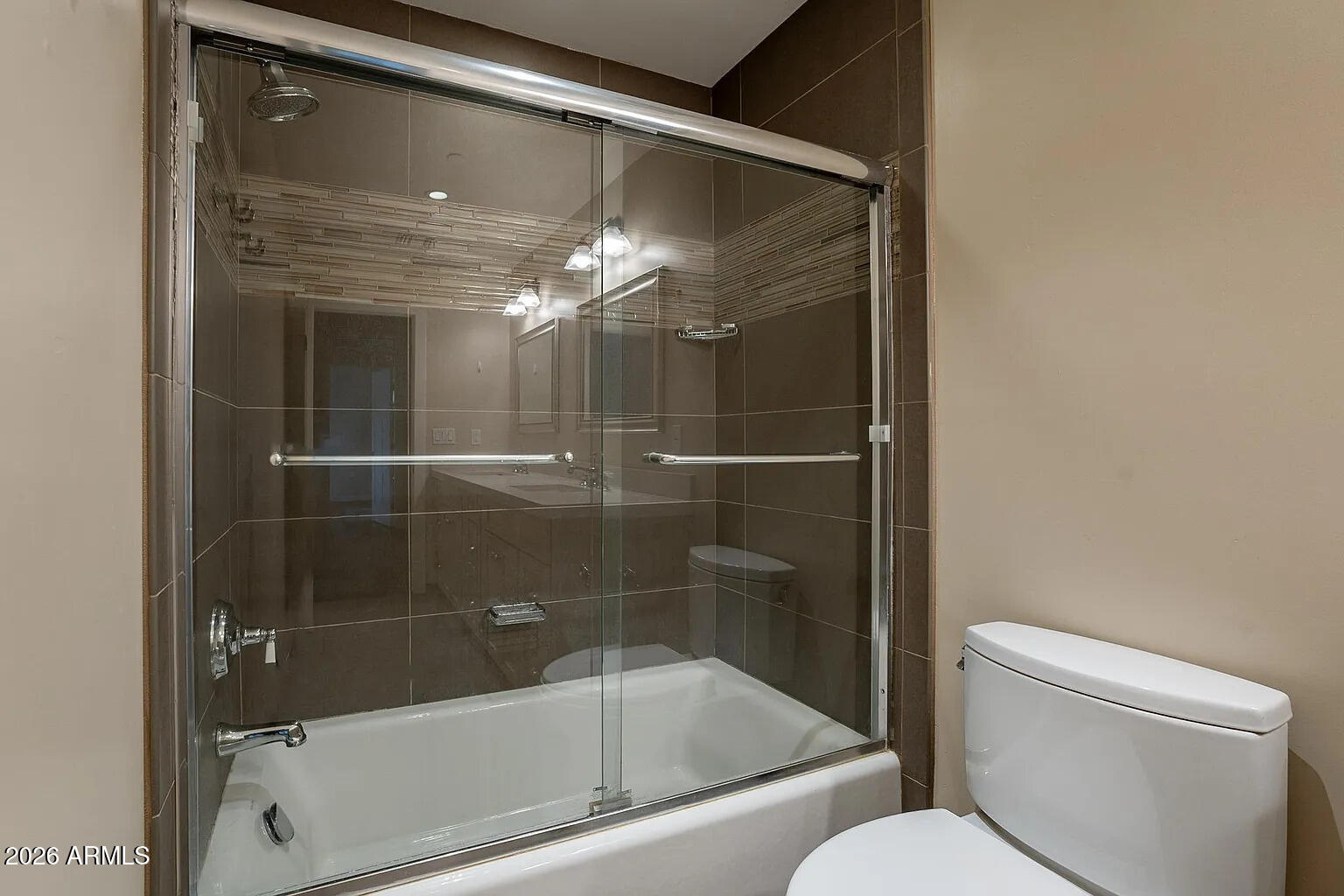 ASH ESTATES - Residential Lease