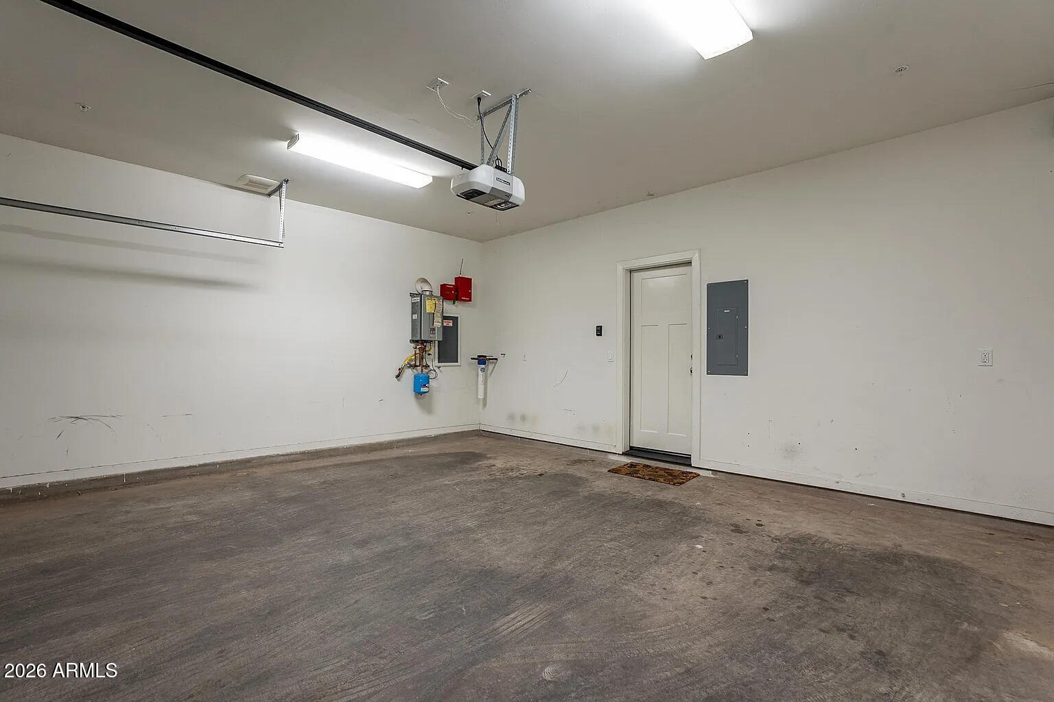 ASH ESTATES - Residential Lease