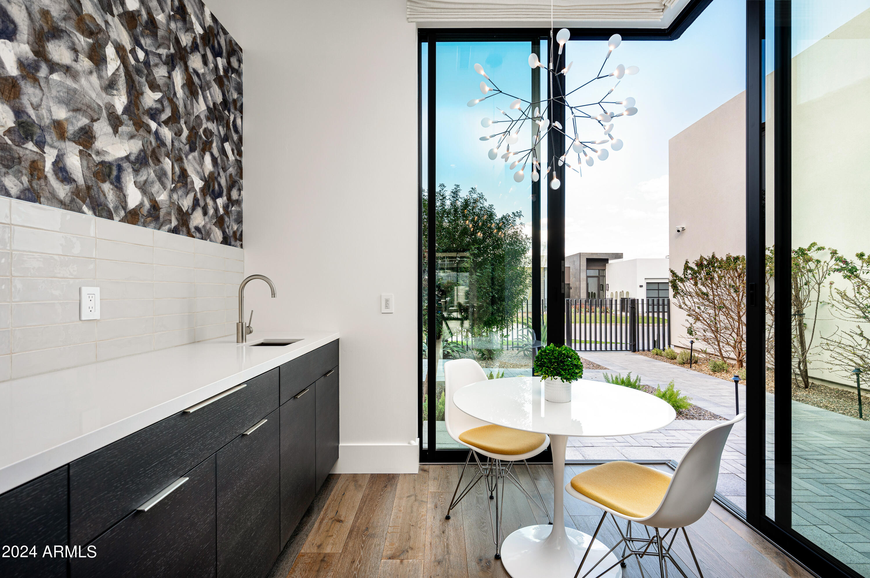 RITZ-CARLTON PARCEL B - Residential