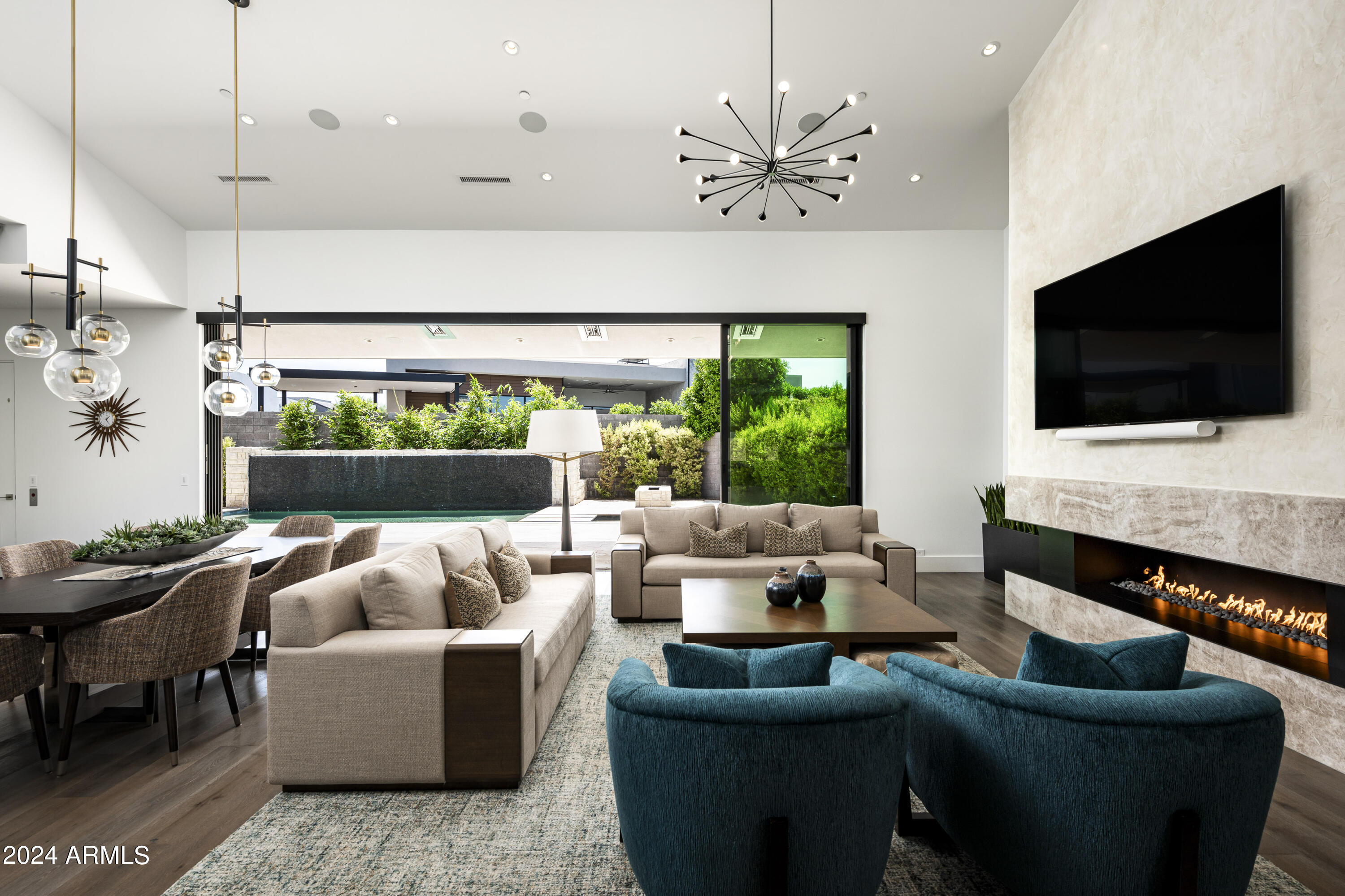 RITZ-CARLTON PARCEL B - Residential