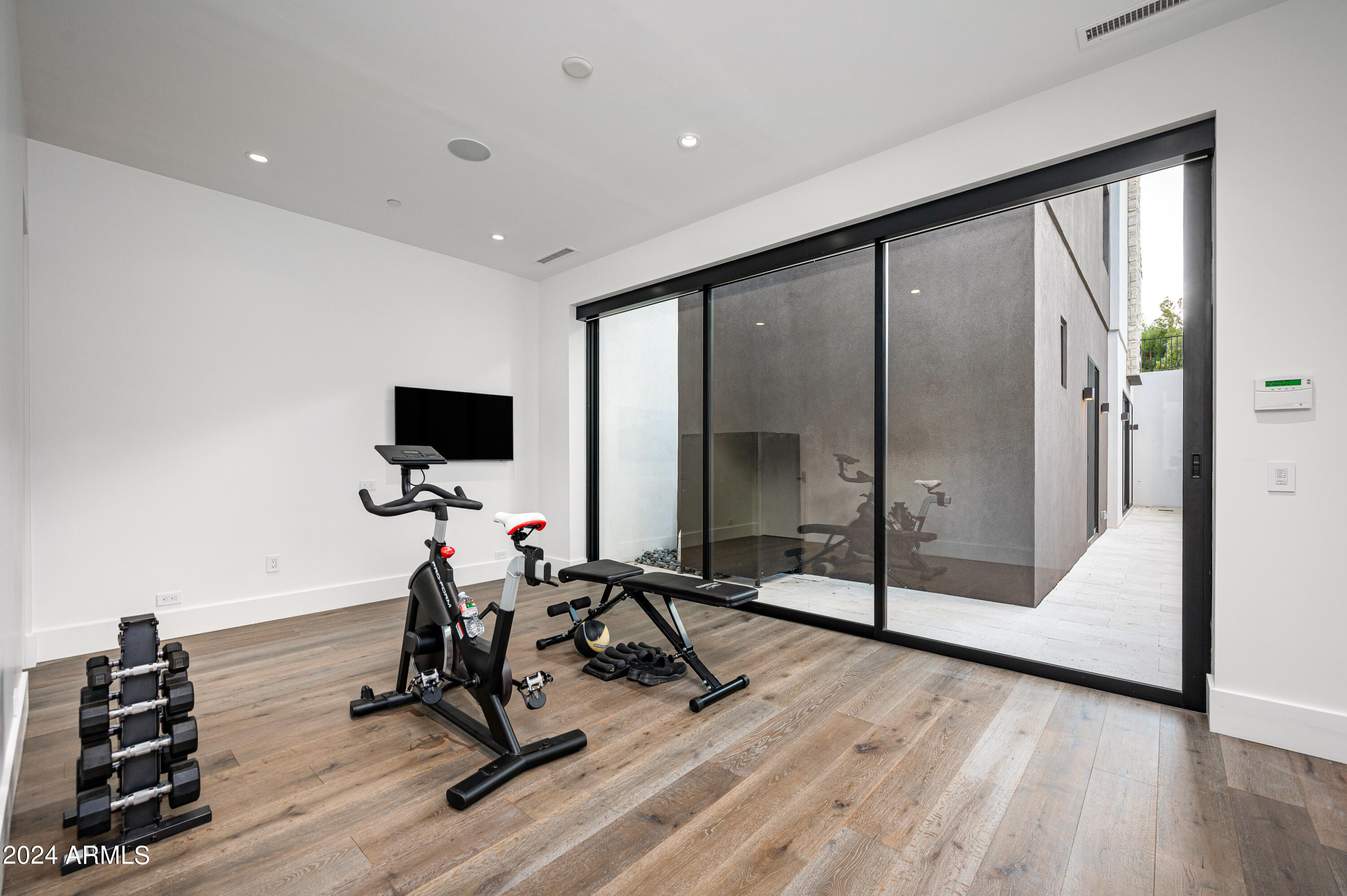 RITZ-CARLTON PARCEL B - Residential
