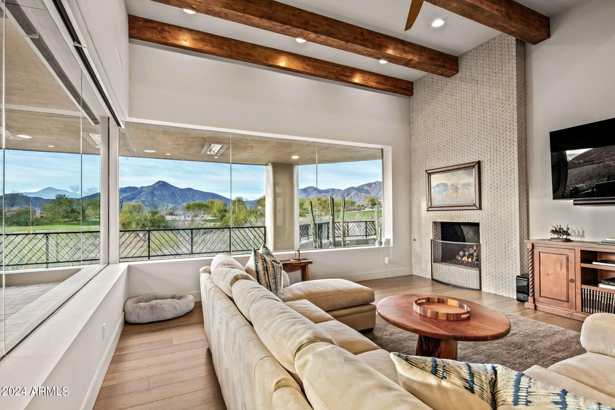 DESERT MOUNTAIN - Residential