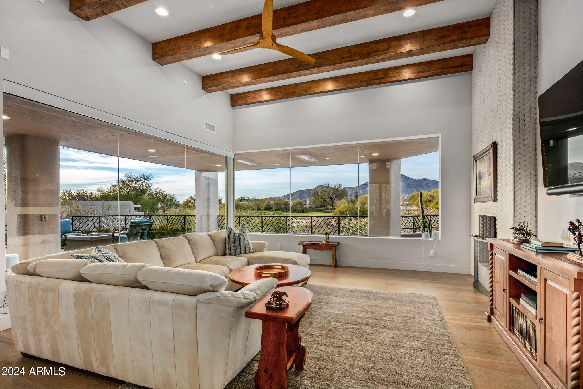 DESERT MOUNTAIN - Residential