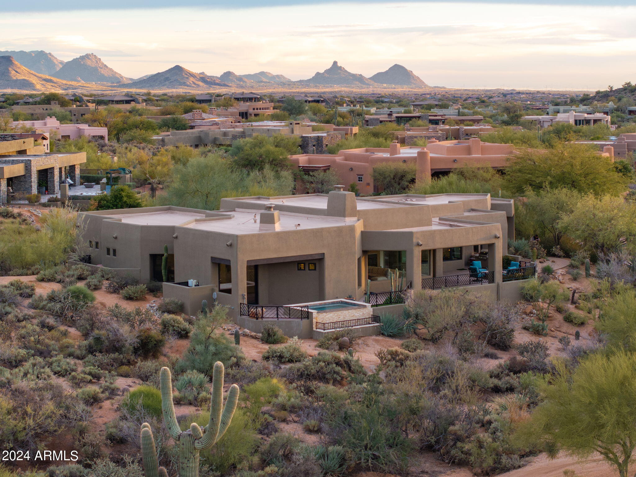 DESERT MOUNTAIN - Residential