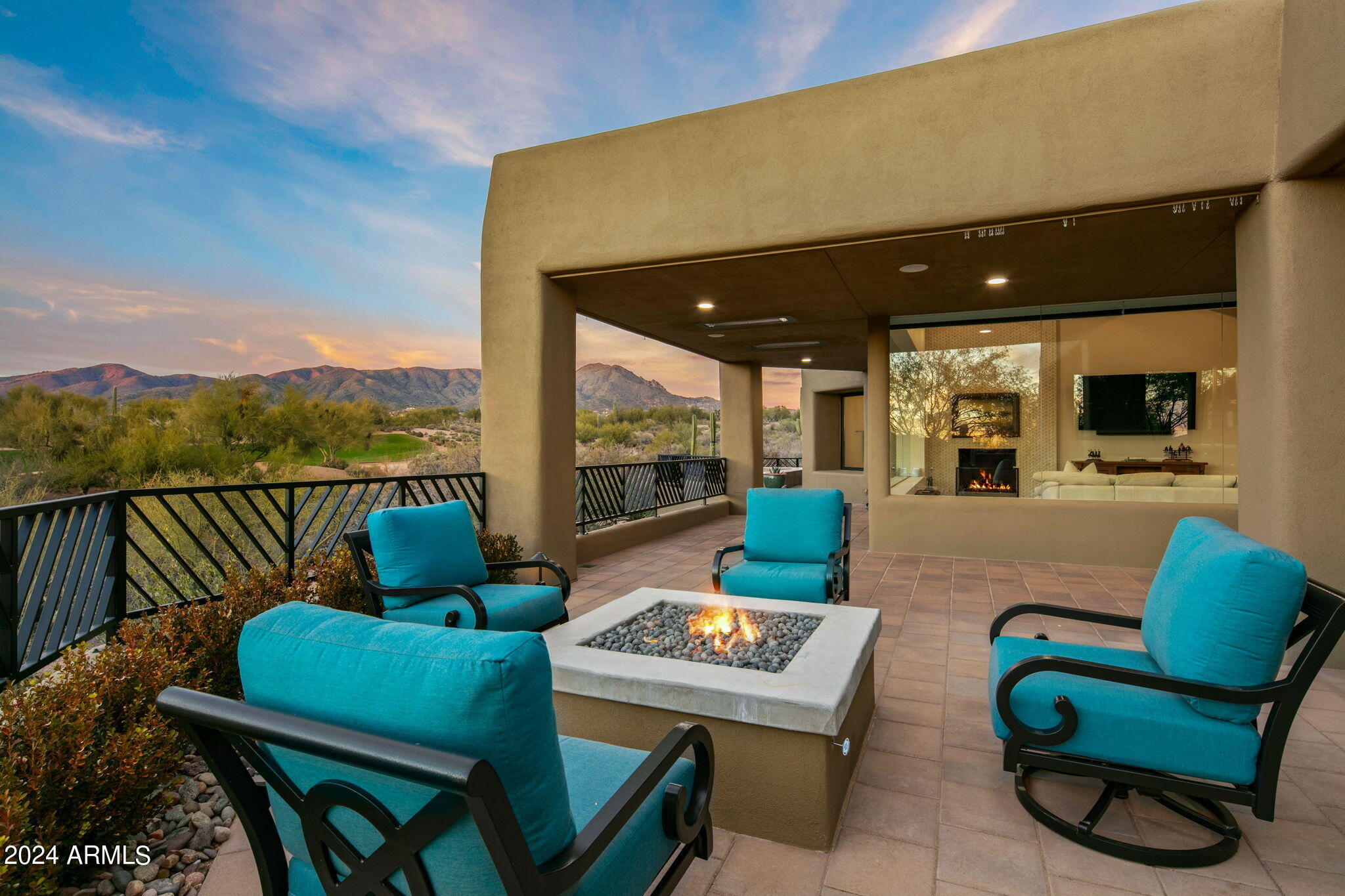 DESERT MOUNTAIN - Residential