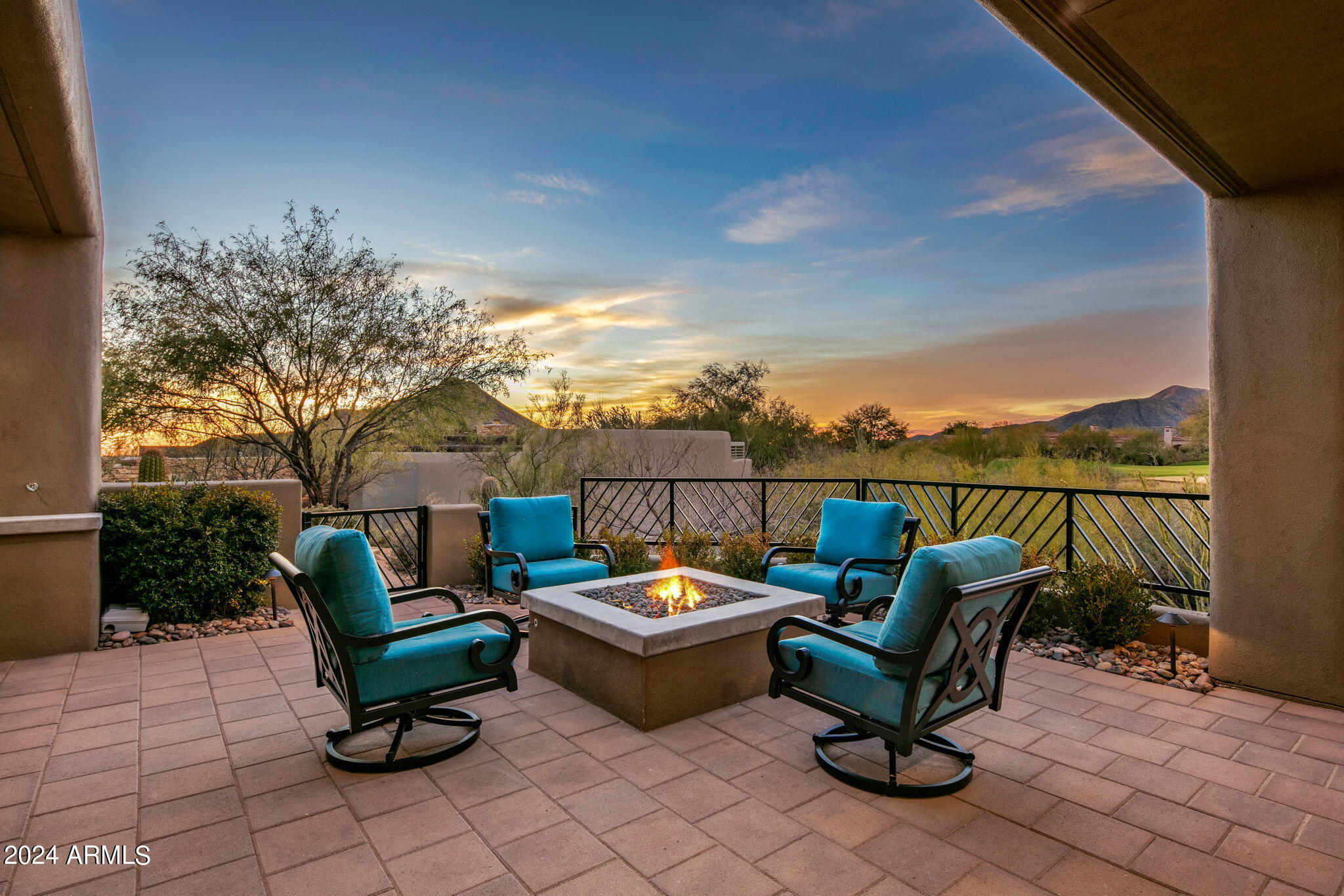 DESERT MOUNTAIN - Residential