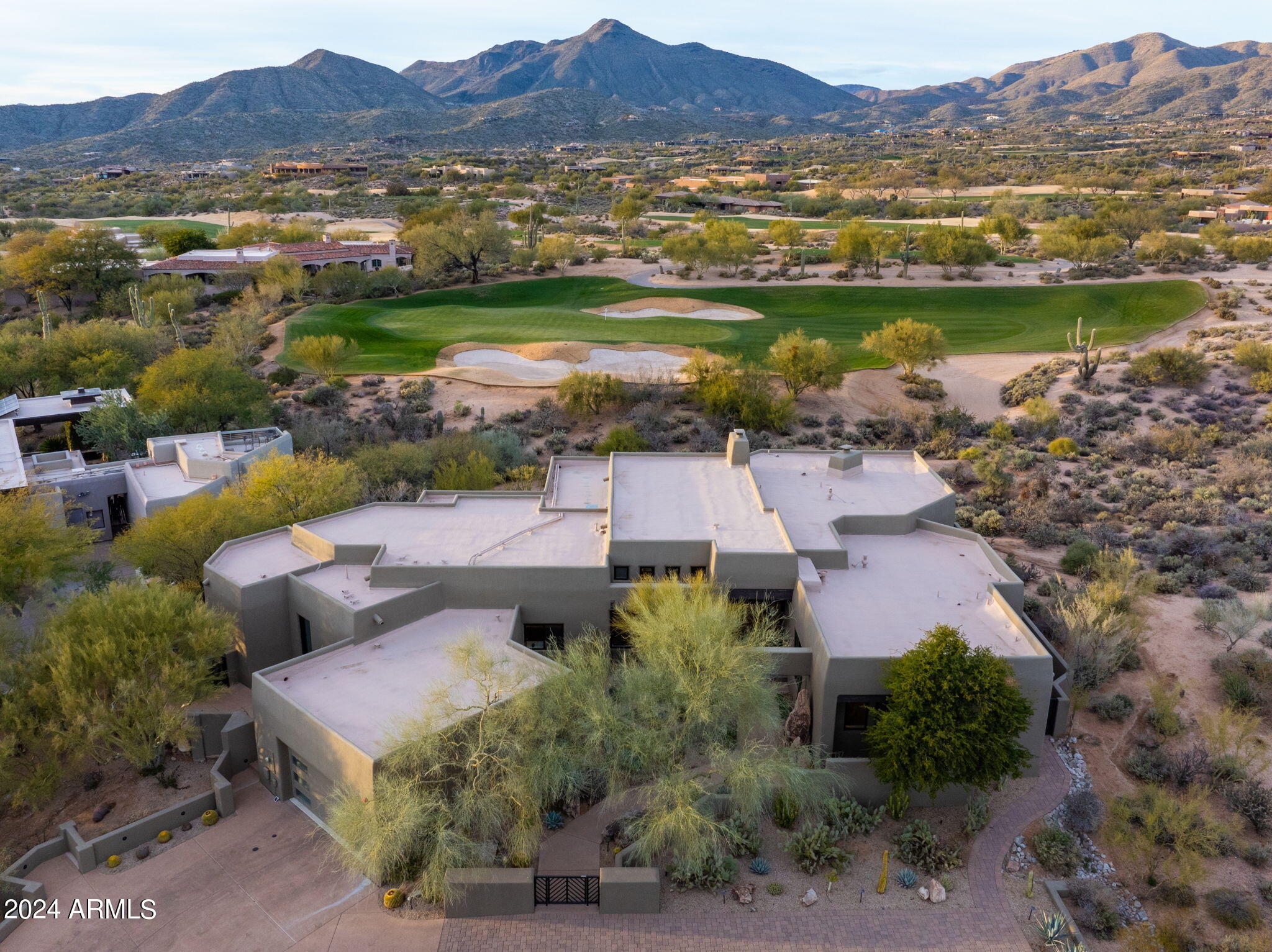 DESERT MOUNTAIN - Residential