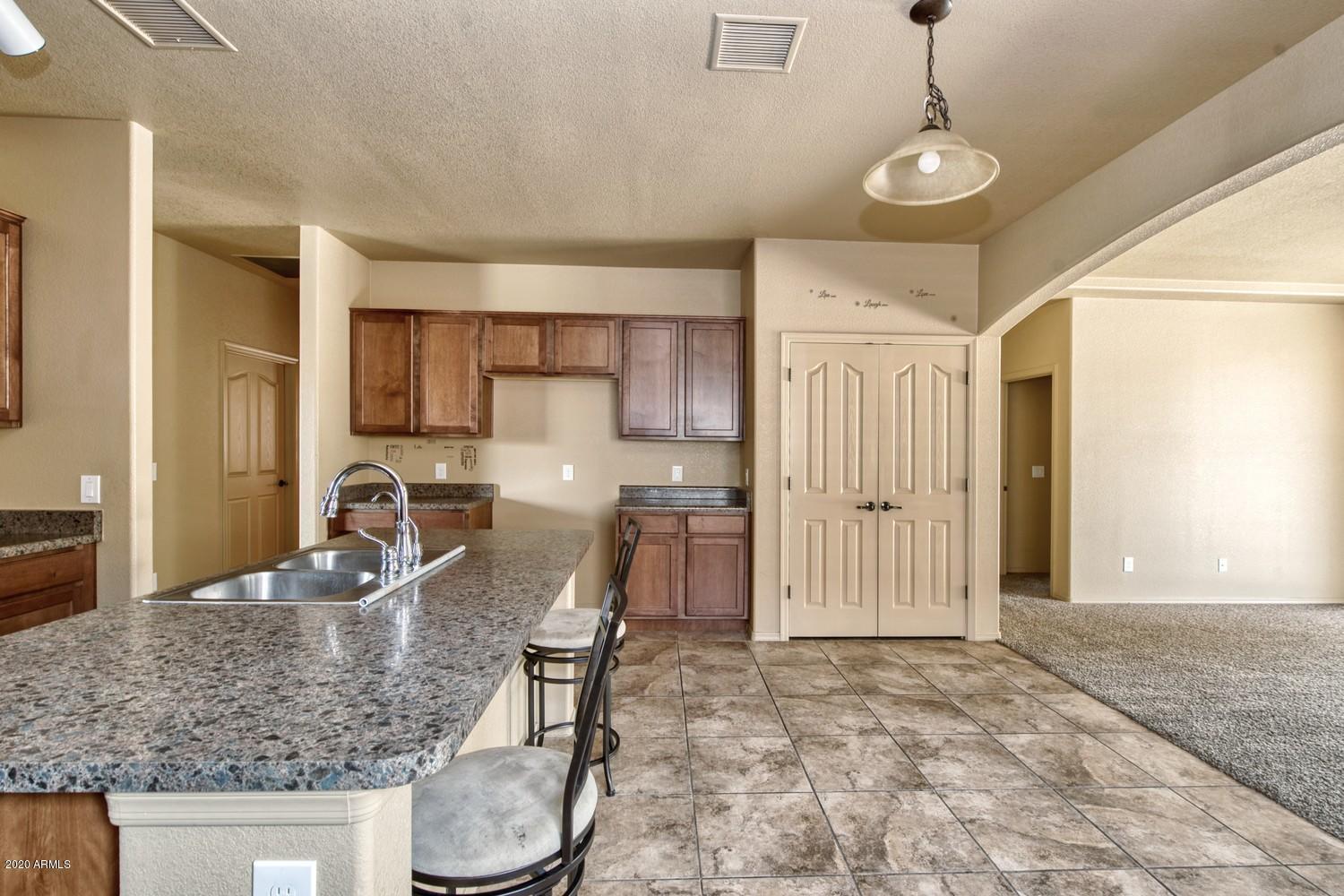CAMPSTONE - Residential