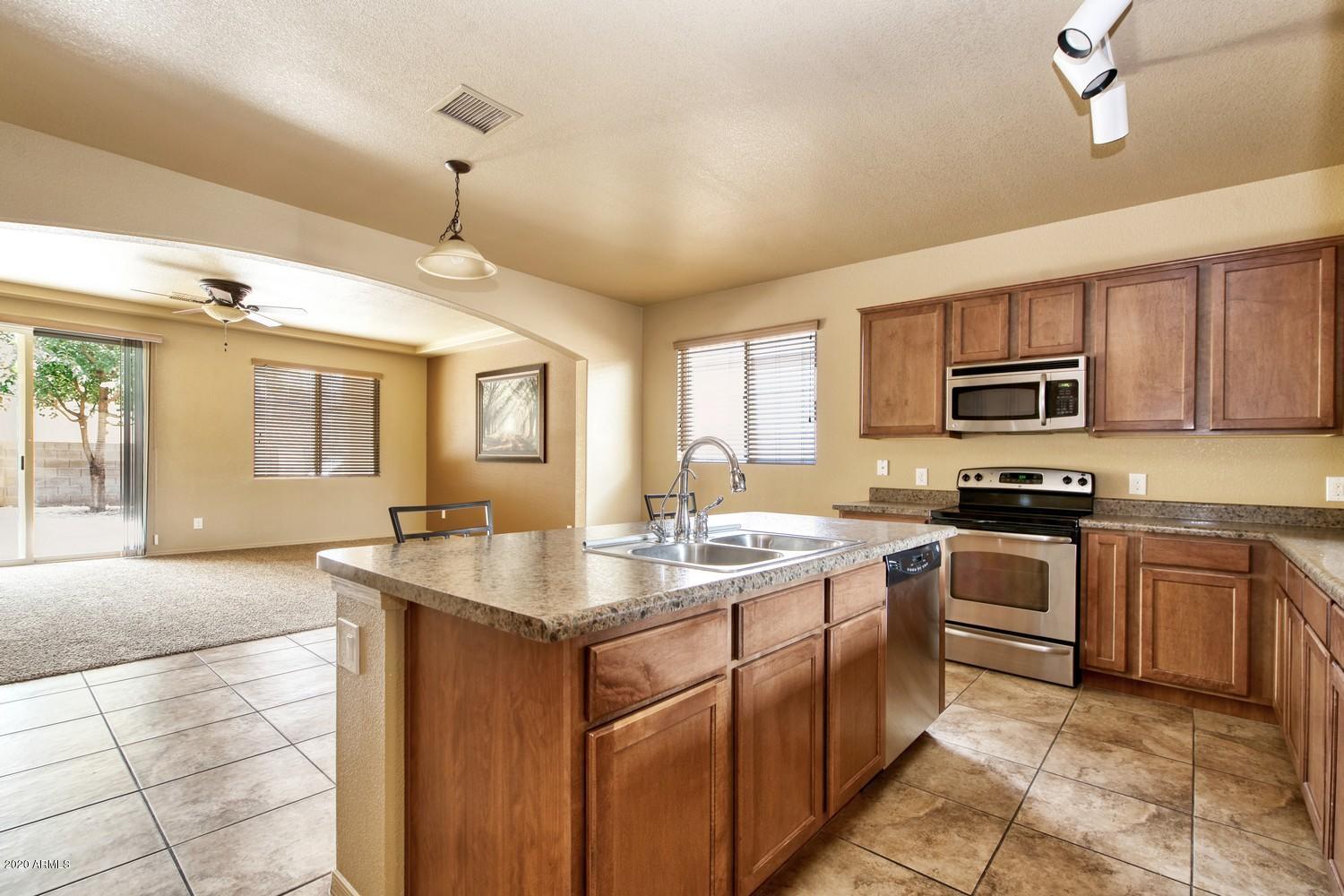 CAMPSTONE - Residential
