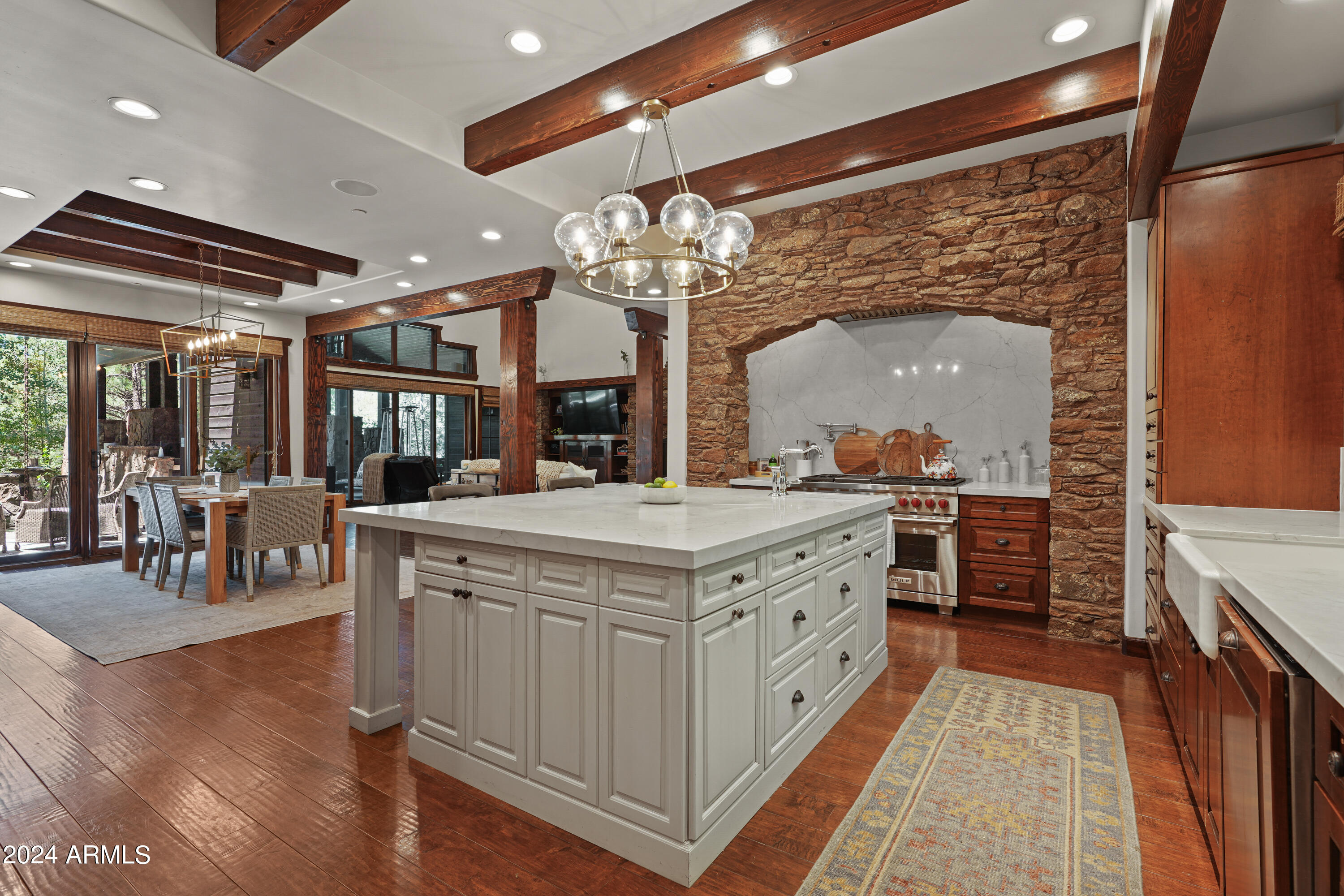 Pine Canyon Estates - Residential