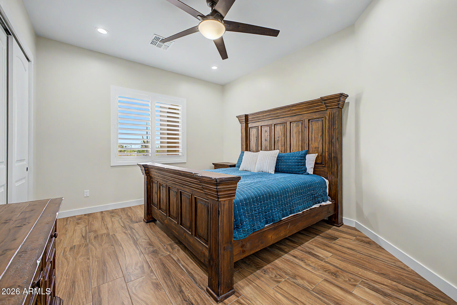 SAGUARO VIEW - Residential