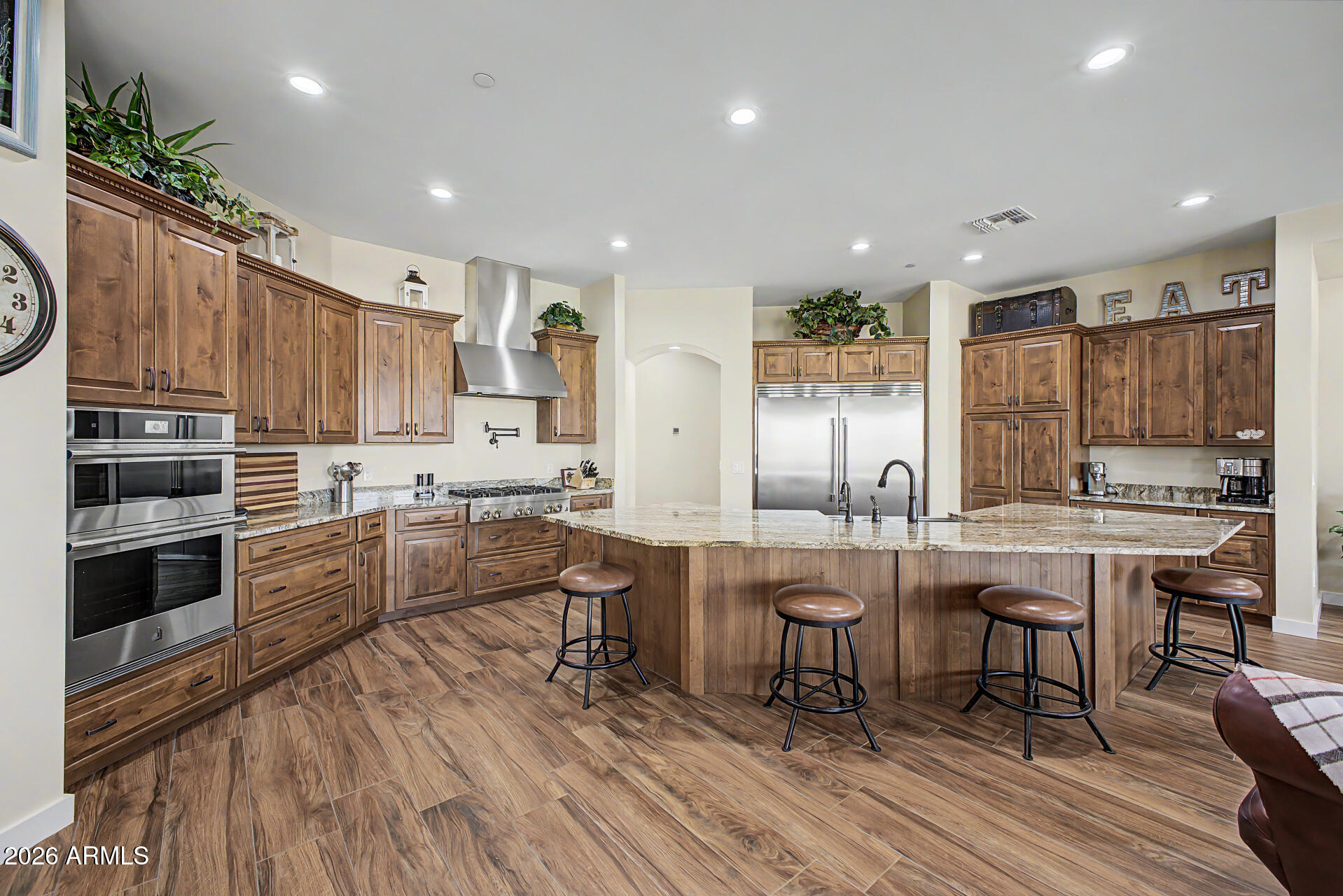 SAGUARO VIEW - Residential