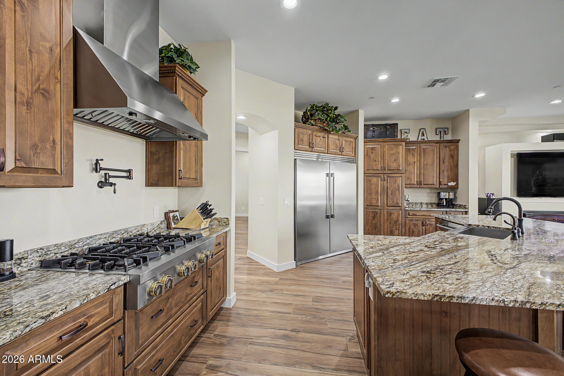 SAGUARO VIEW - Residential