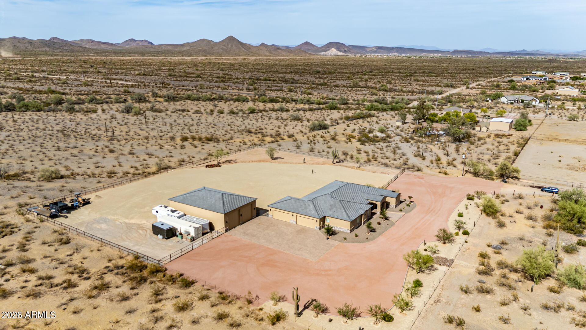 SAGUARO VIEW - Residential