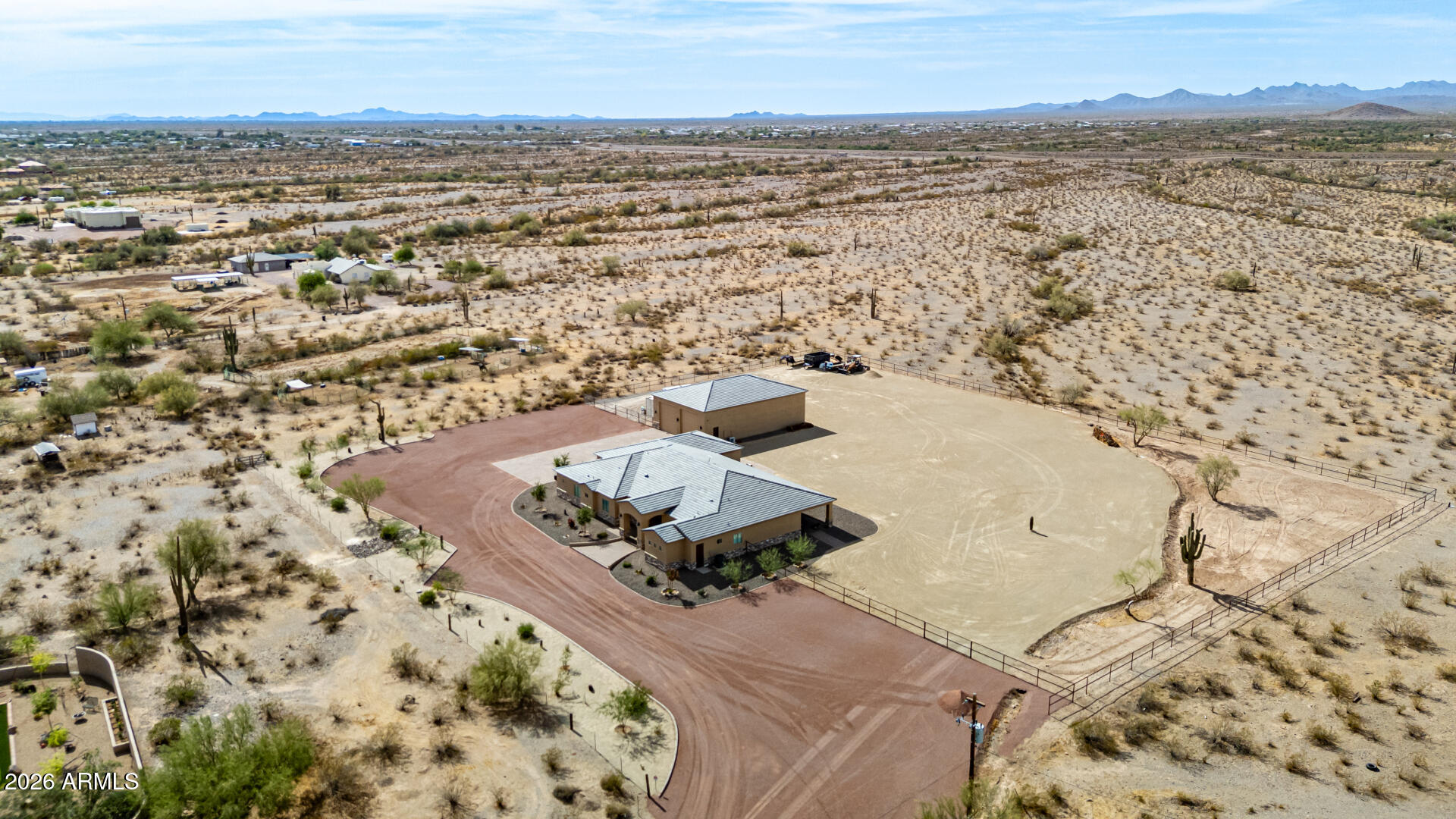SAGUARO VIEW - Residential