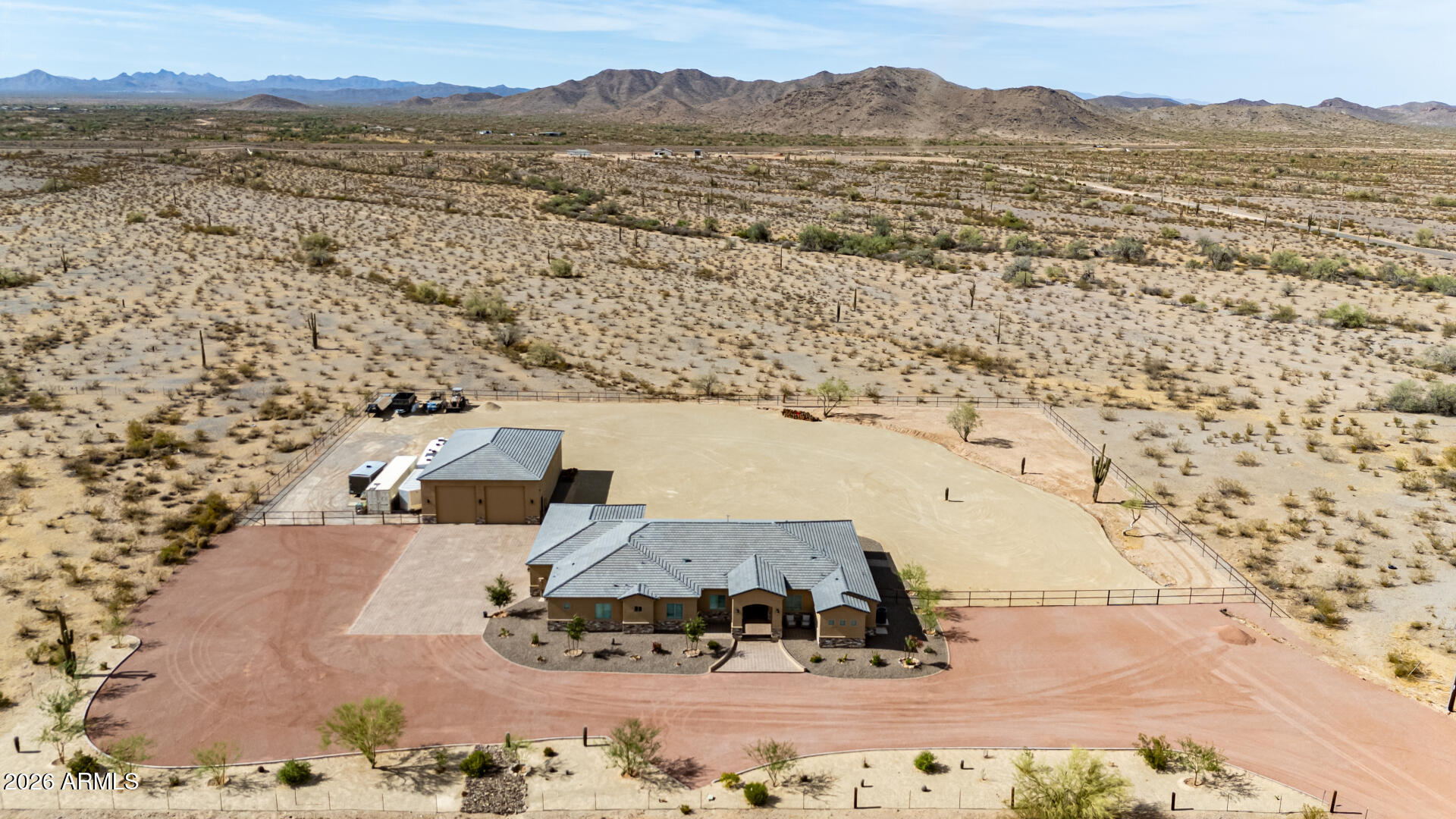 SAGUARO VIEW - Residential