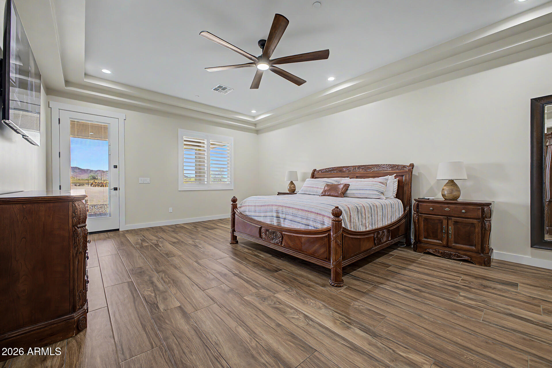 SAGUARO VIEW - Residential
