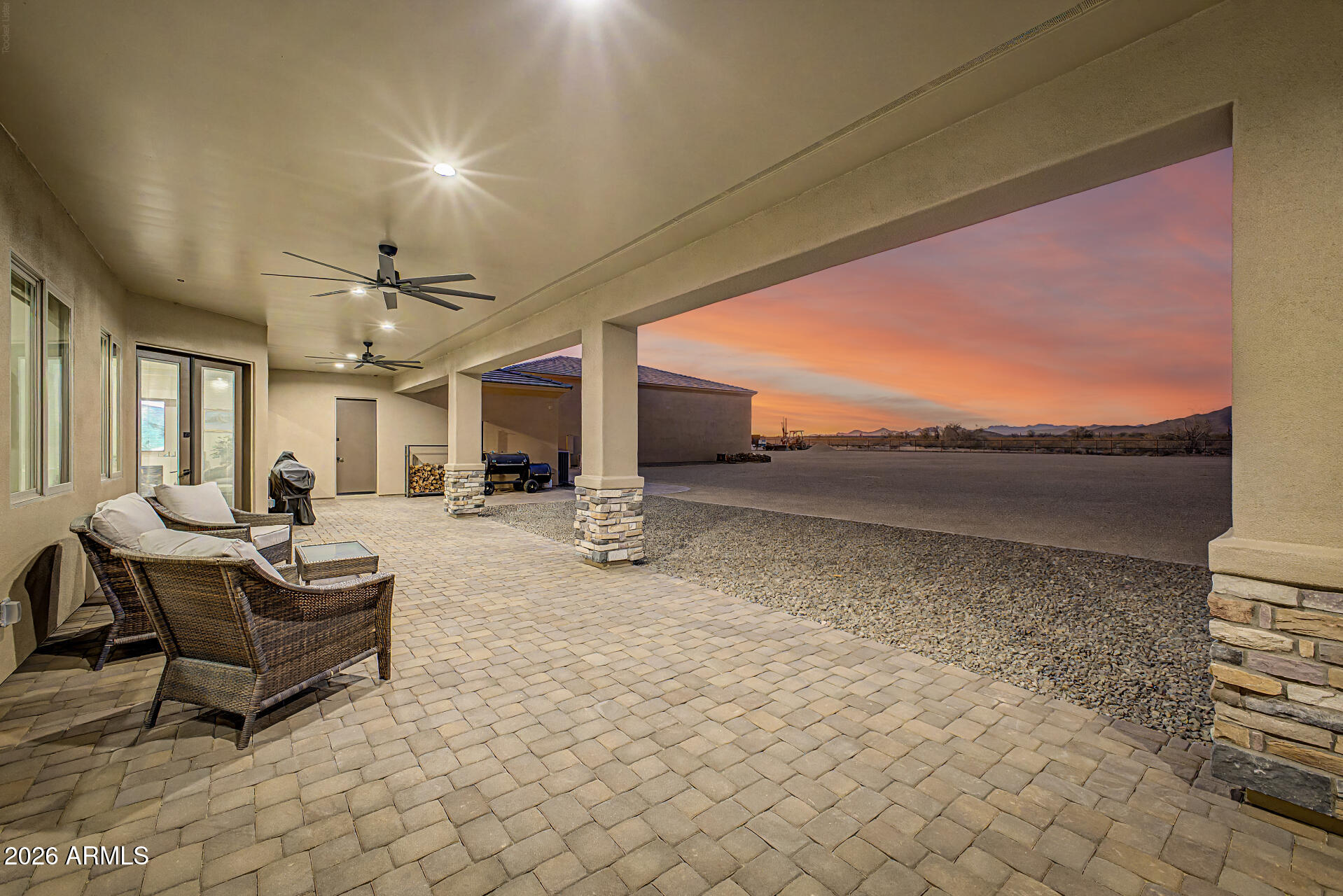 SAGUARO VIEW - Residential