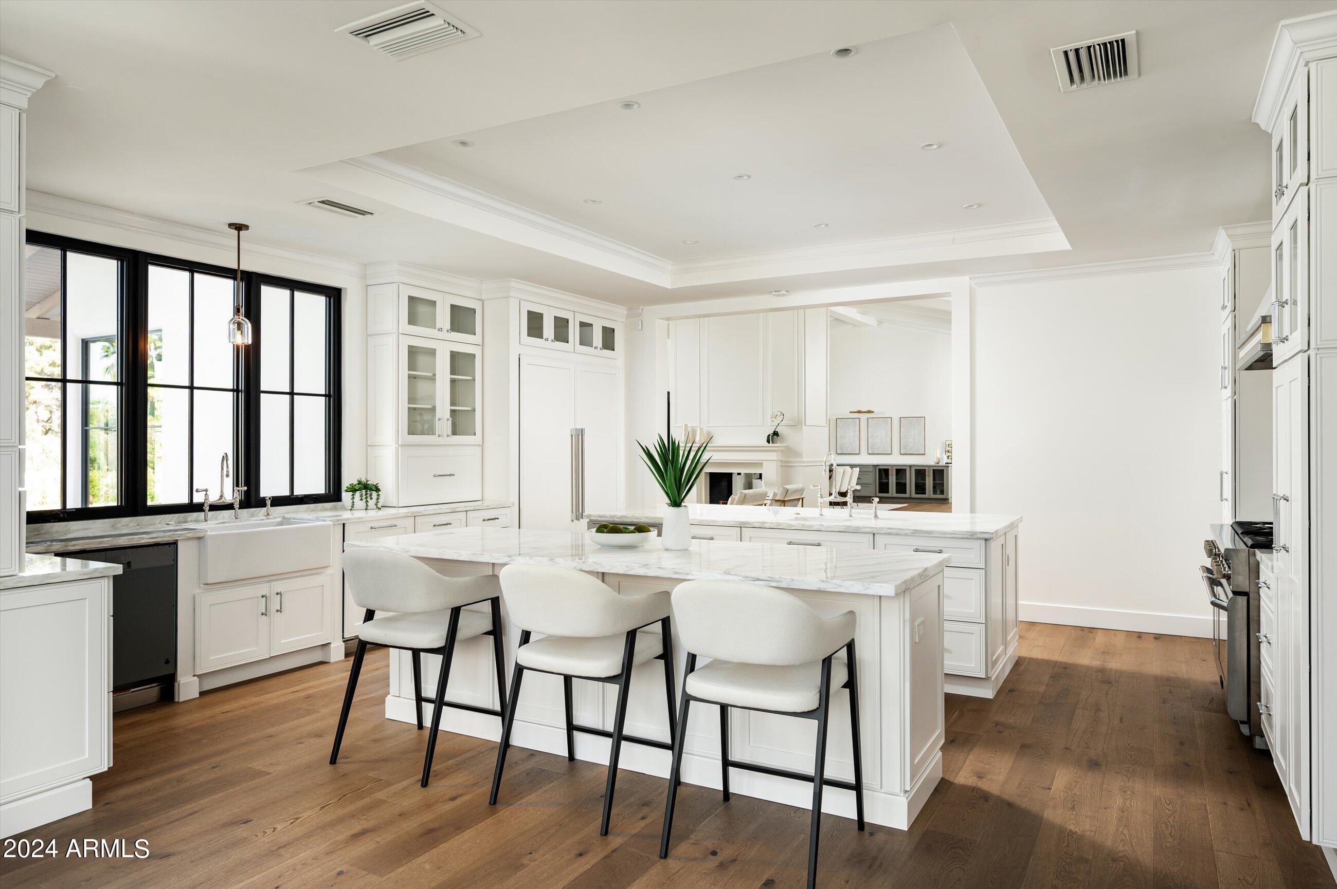 CAMELBACK COUNTRY ESTATES UNIT 1 - Residential