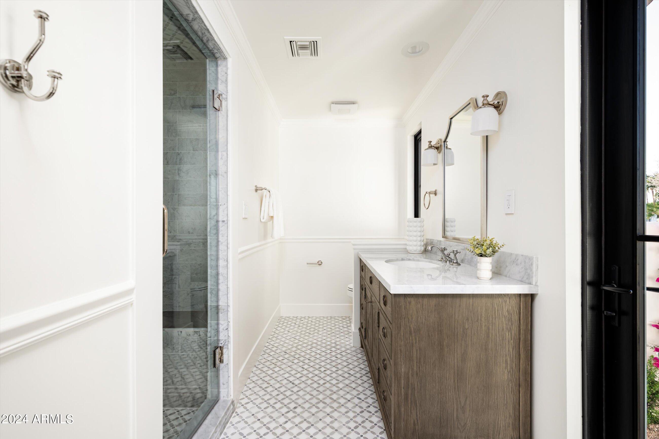 CAMELBACK COUNTRY ESTATES UNIT 1 - Residential