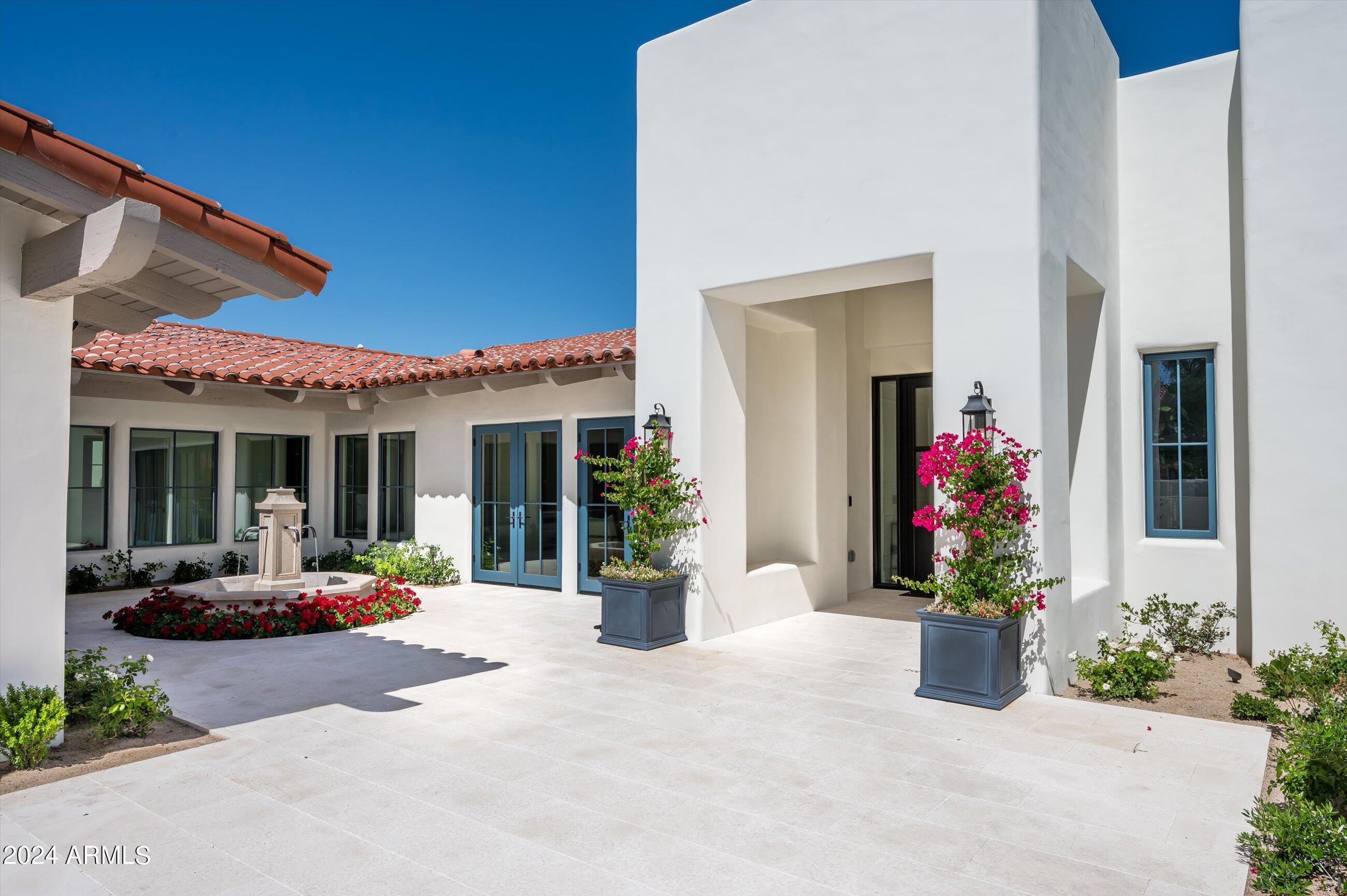 CAMELBACK COUNTRY ESTATES UNIT 1 - Residential