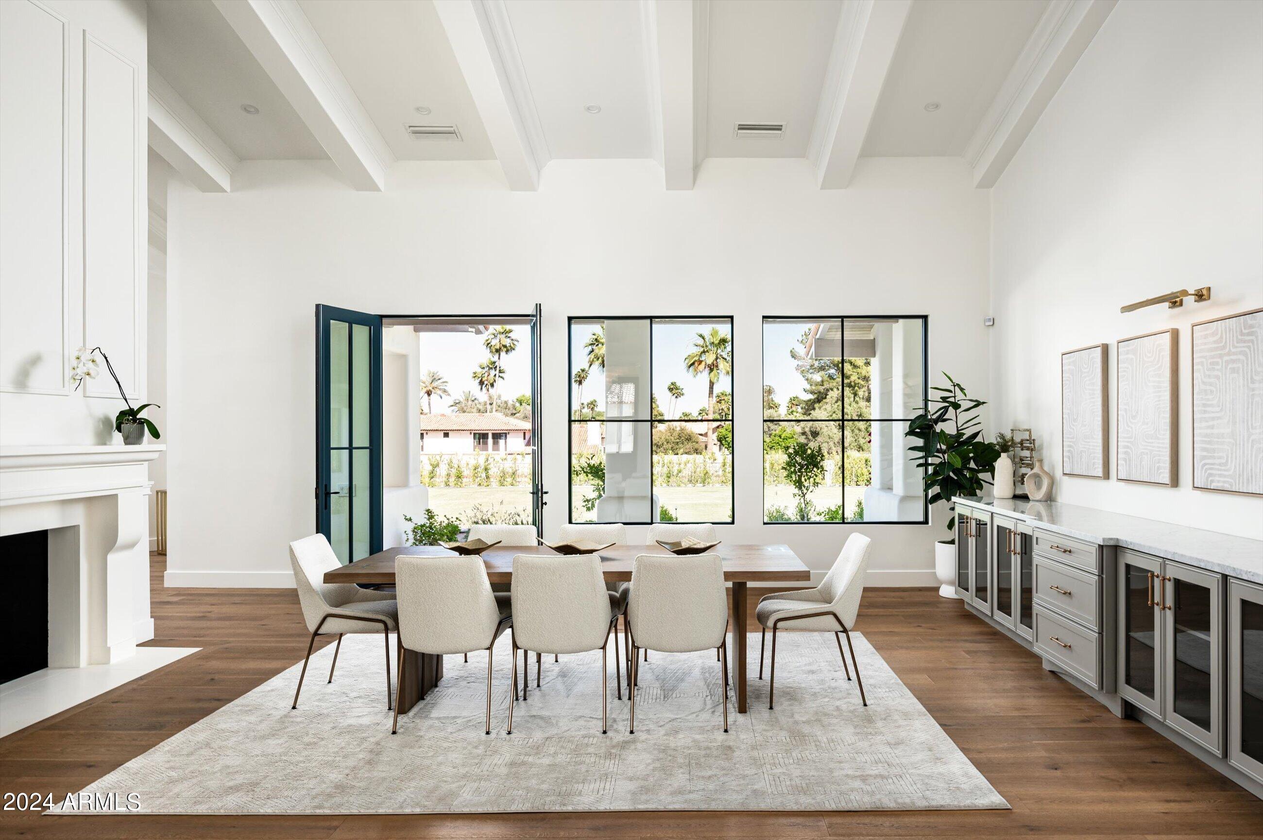 CAMELBACK COUNTRY ESTATES UNIT 1 - Residential