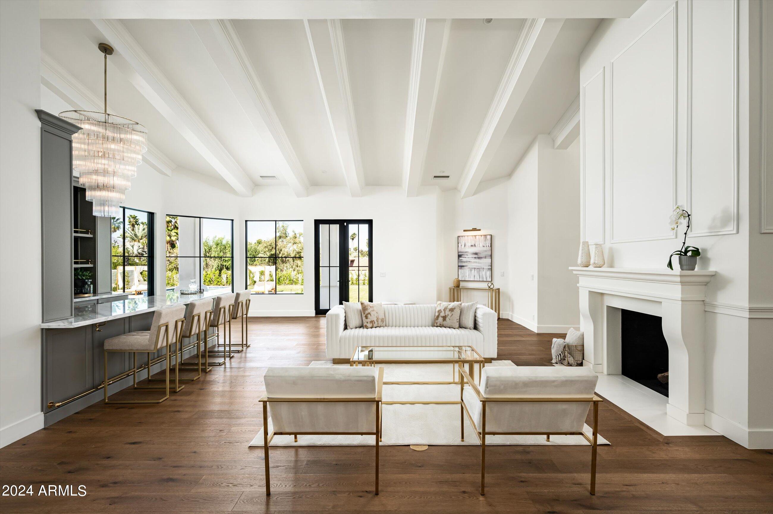 CAMELBACK COUNTRY ESTATES UNIT 1 - Residential