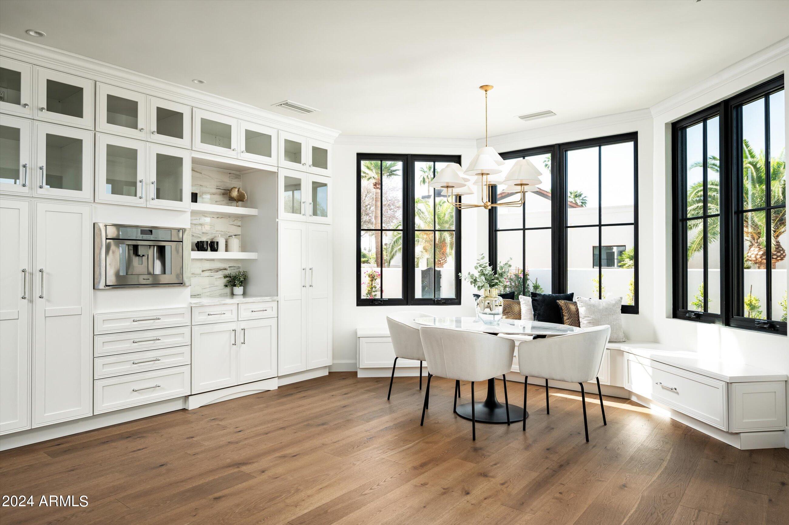 CAMELBACK COUNTRY ESTATES UNIT 1 - Residential