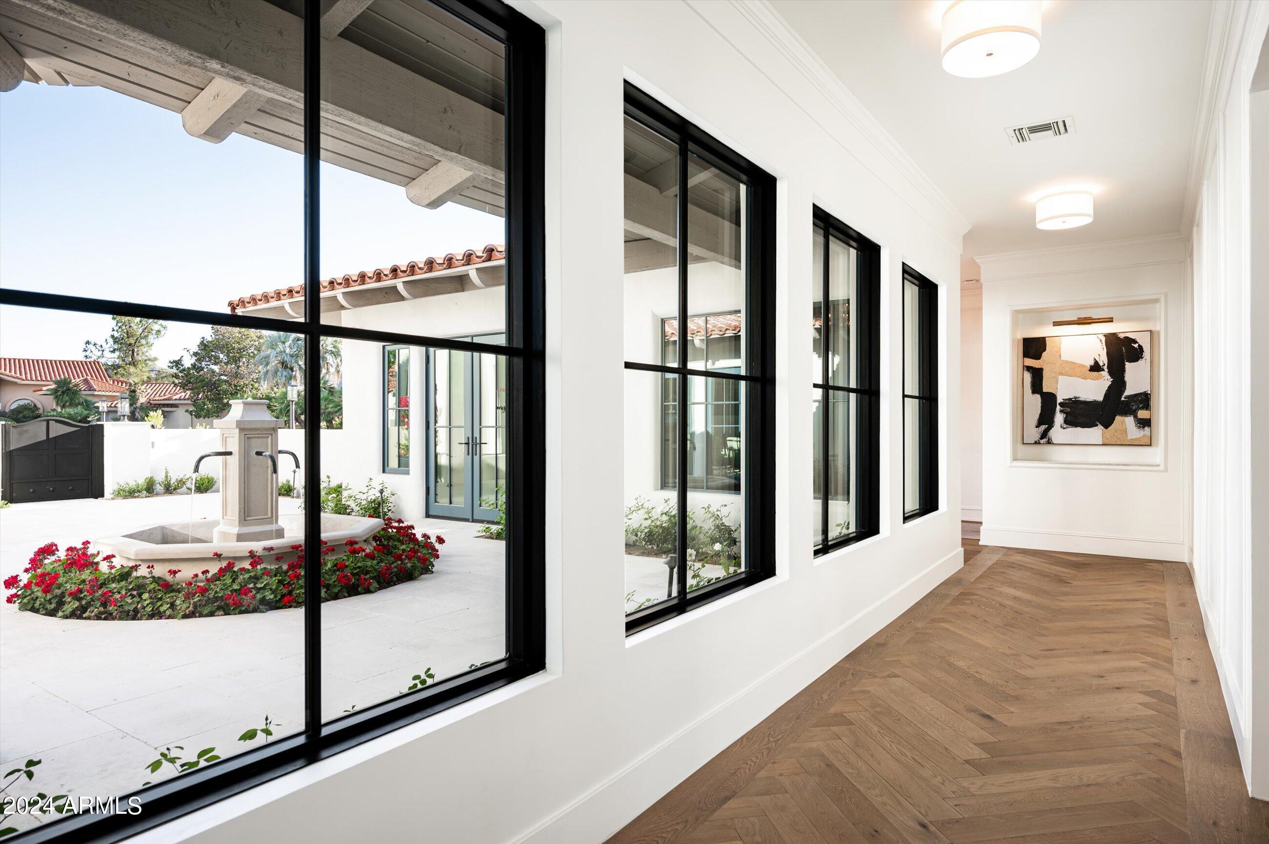 CAMELBACK COUNTRY ESTATES UNIT 1 - Residential