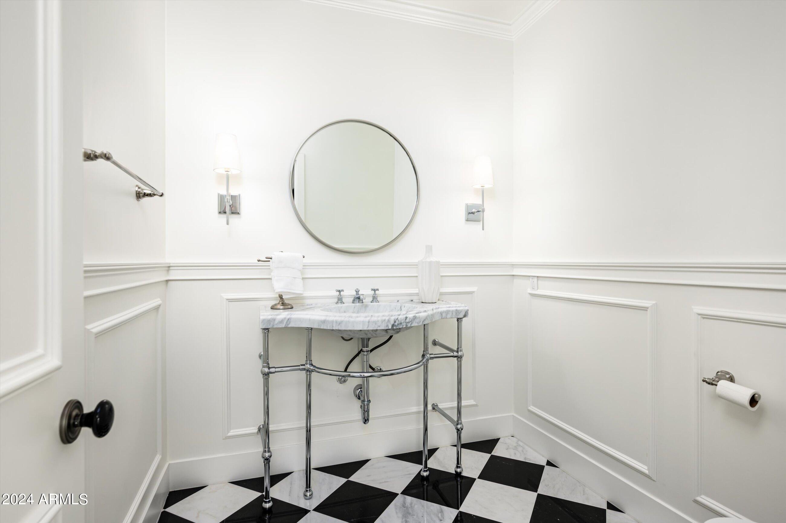 CAMELBACK COUNTRY ESTATES UNIT 1 - Residential