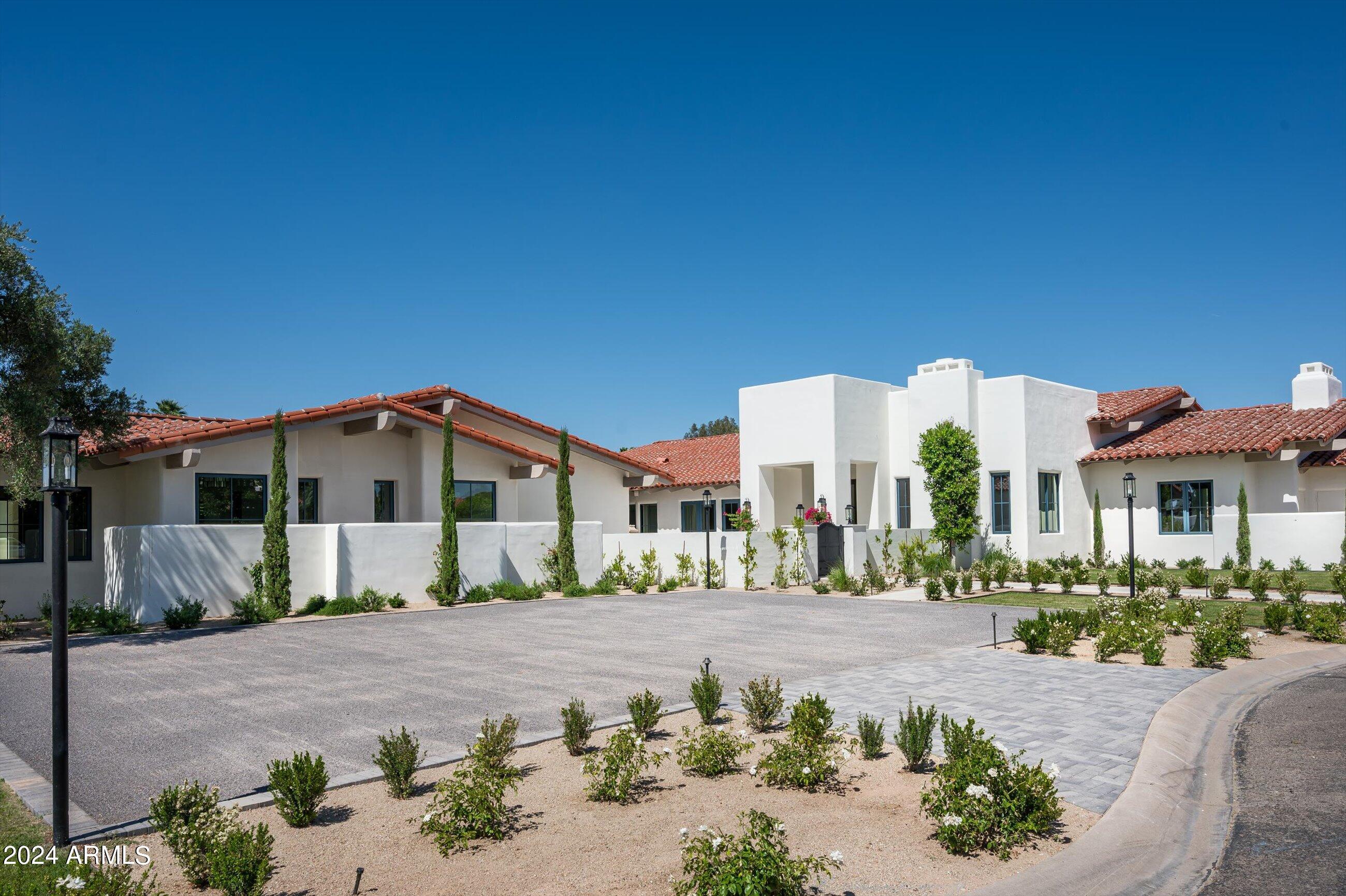 CAMELBACK COUNTRY ESTATES UNIT 1 - Residential