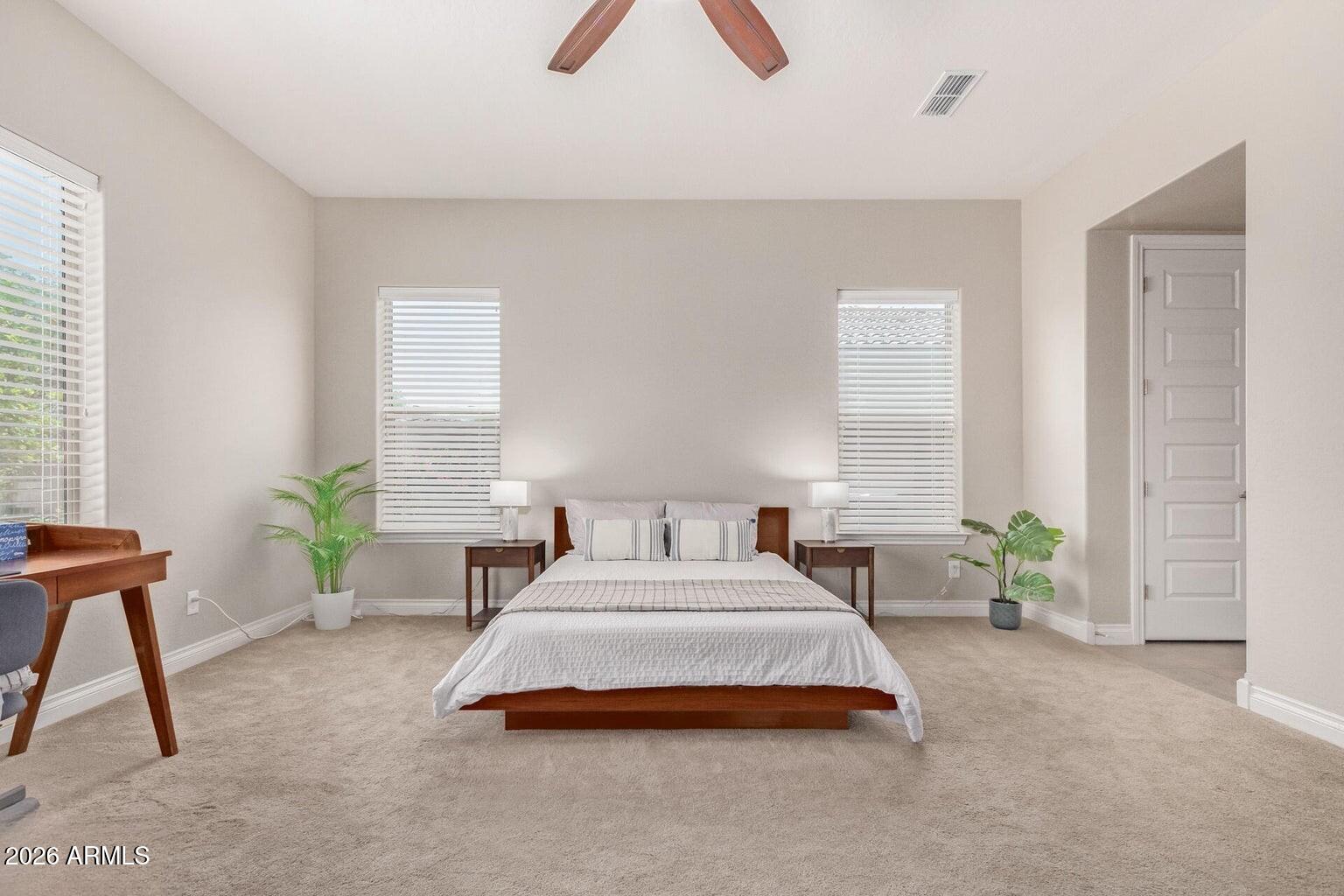 ESTATES AT VELVENDO - Residential Lease