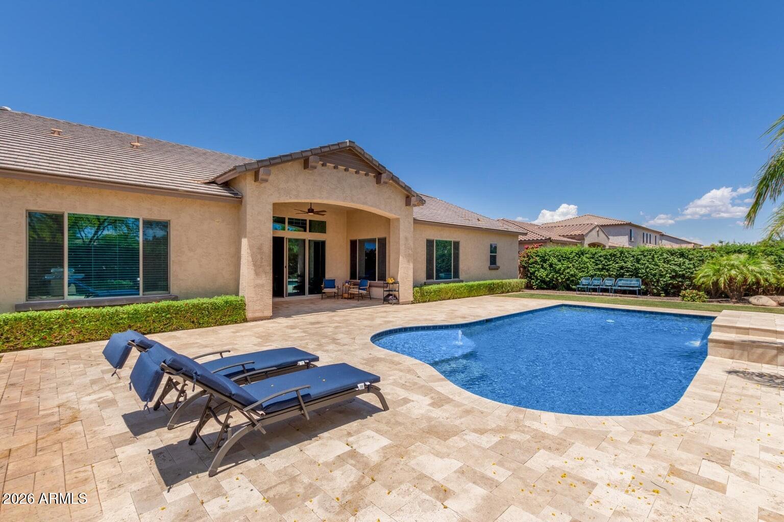 ESTATES AT VELVENDO - Residential Lease