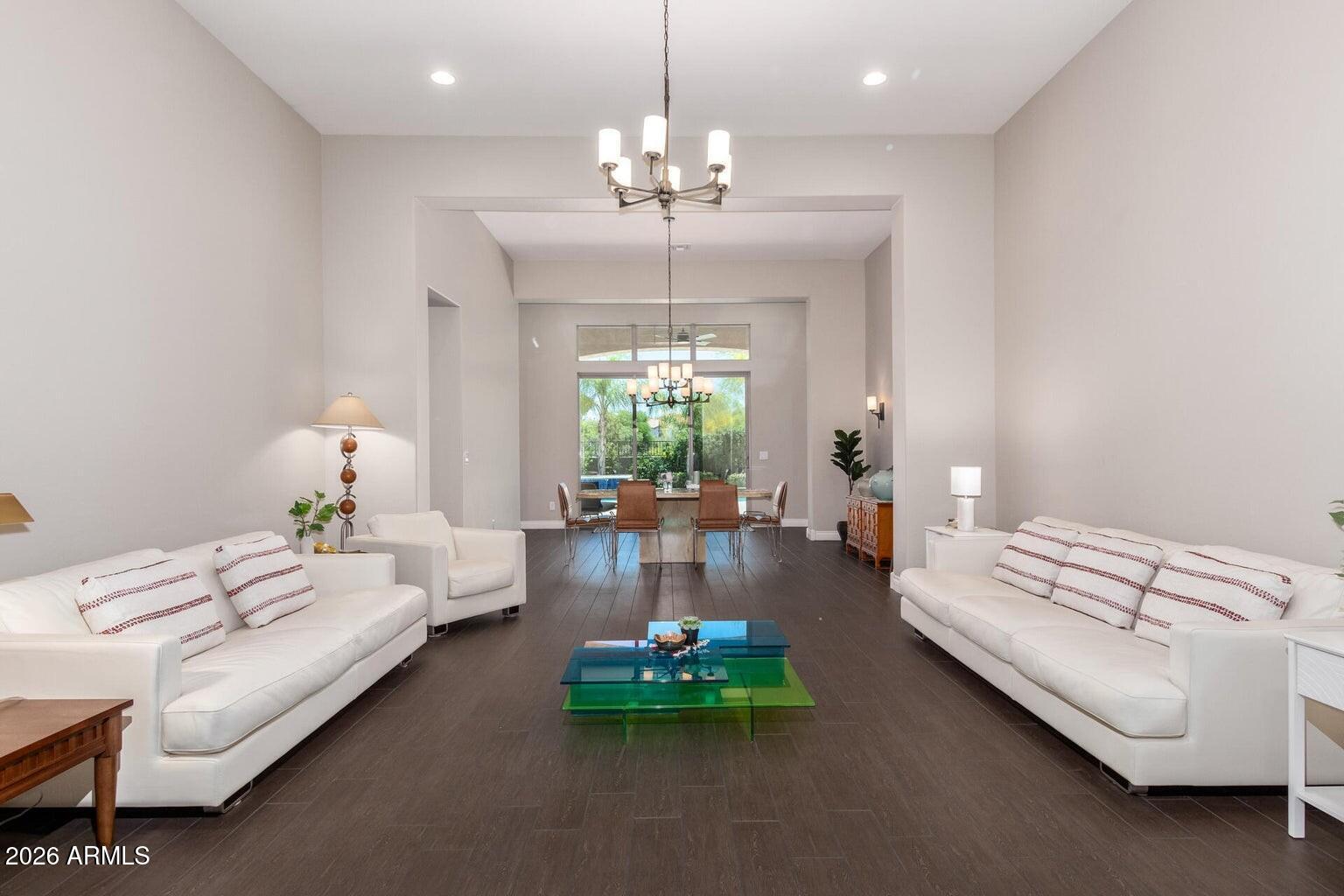 ESTATES AT VELVENDO - Residential Lease