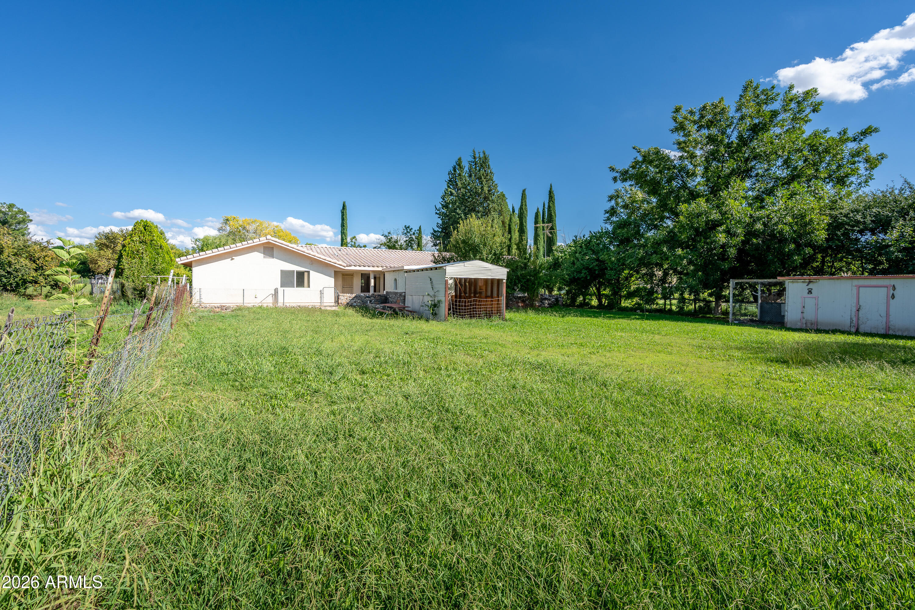 MEL GLO ESTATES - Residential