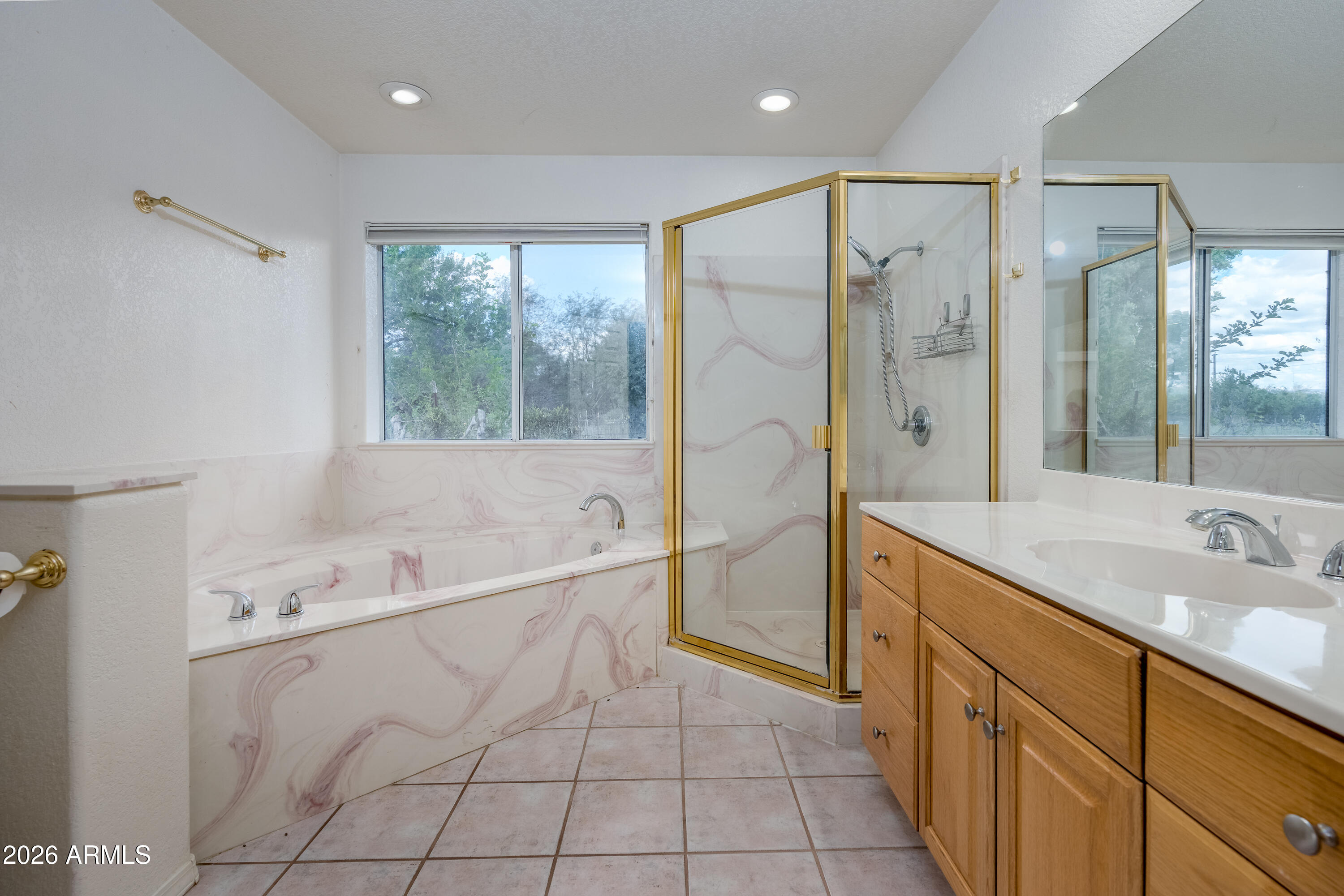 MEL GLO ESTATES - Residential