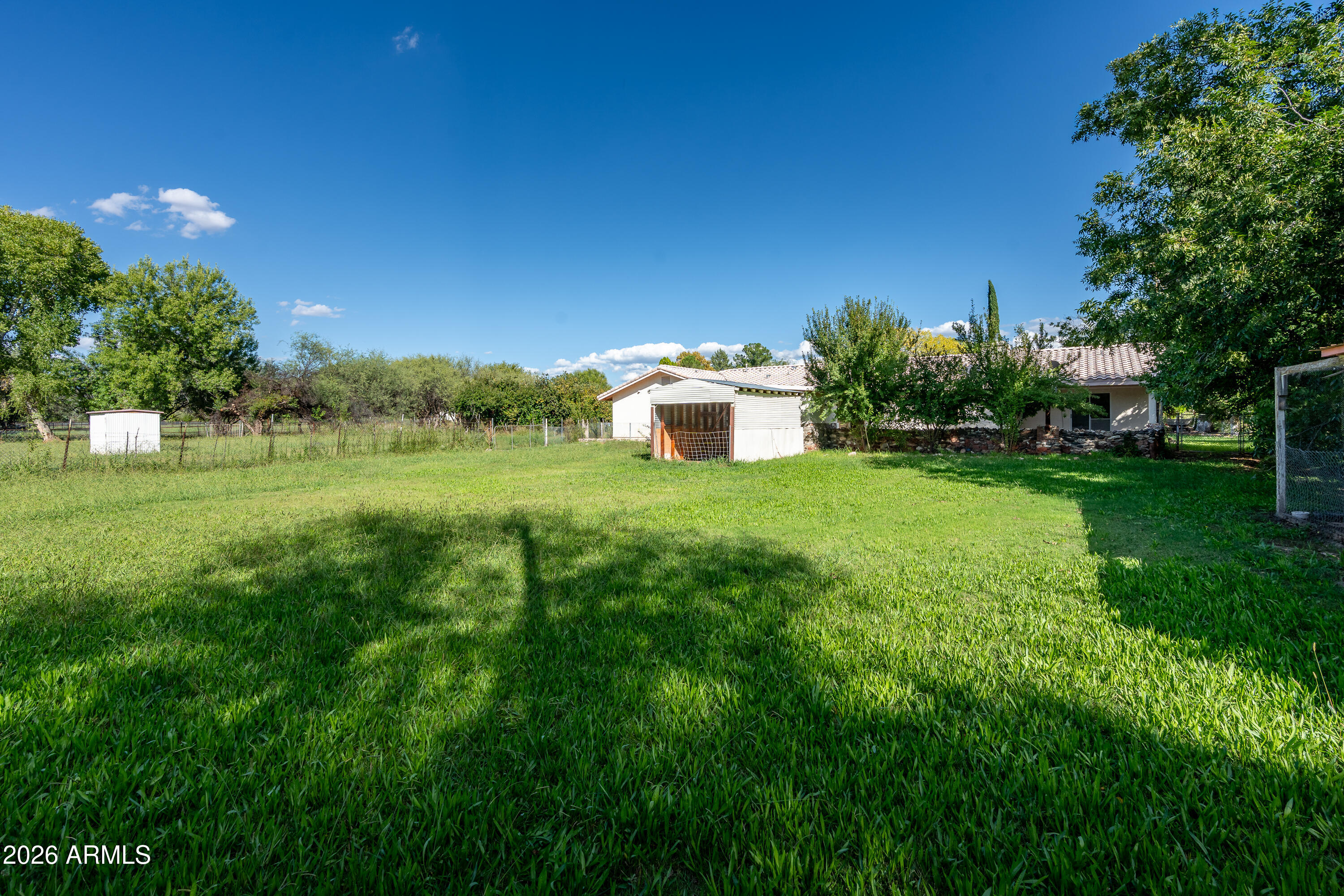 MEL GLO ESTATES - Residential